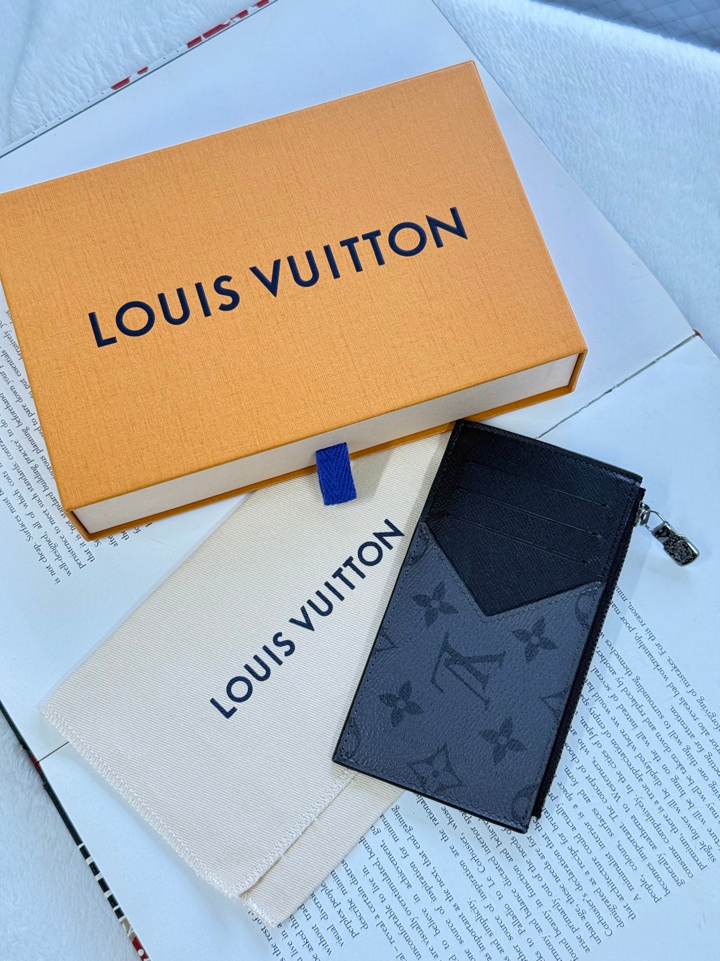 LOUIS VUITTON Monogram Card Case