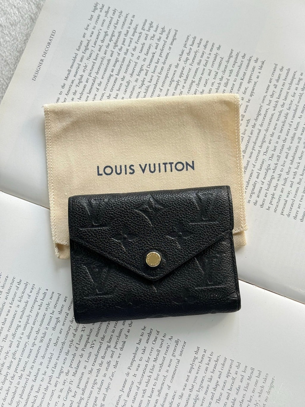 LOUIS VUITTON Zoe Wallet