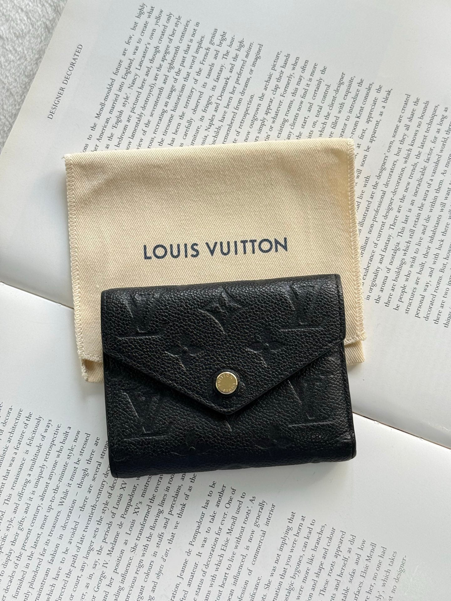 LOUIS VUITTON Zoe Wallet