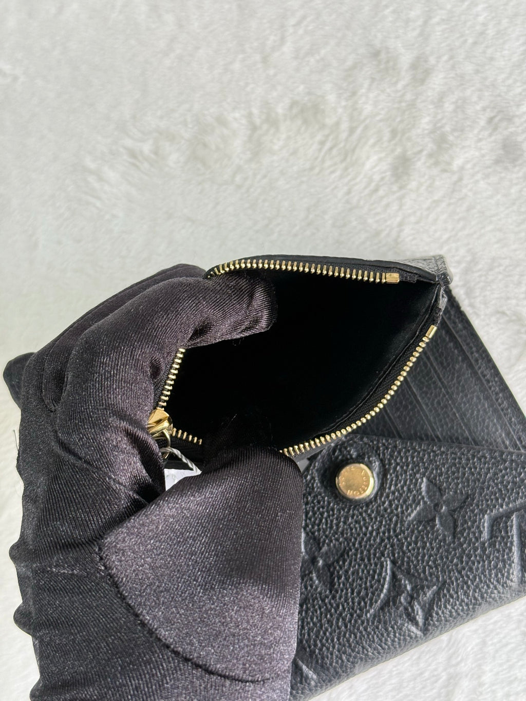 LOUIS VUITTON Zoe Wallet