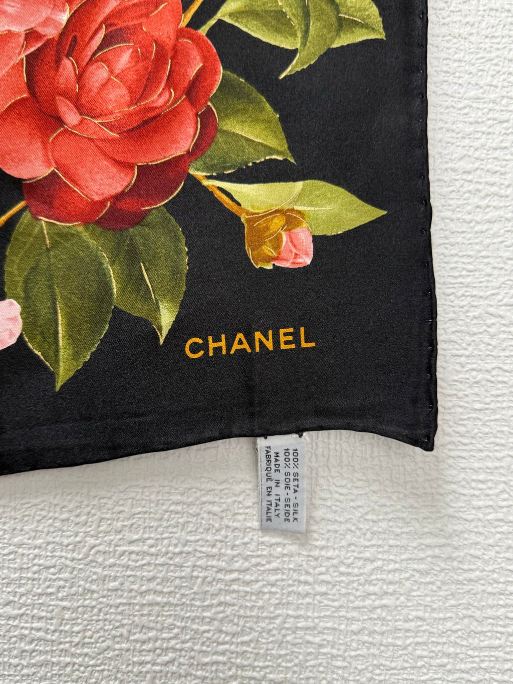 CHANEL Vintage Flower Scarf