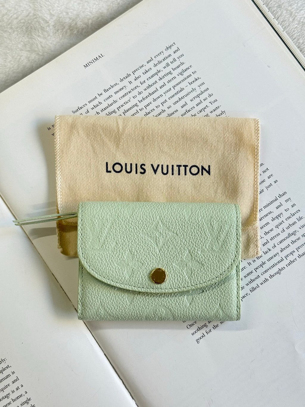 LOUIS VUITTON Zoe Wallet