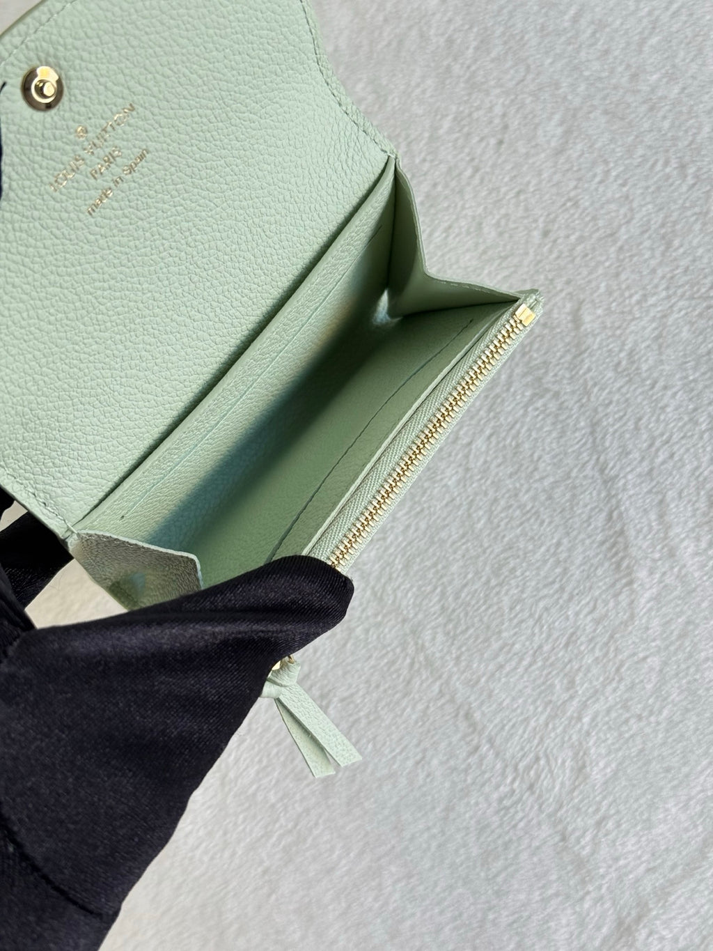 LOUIS VUITTON Zoe Wallet