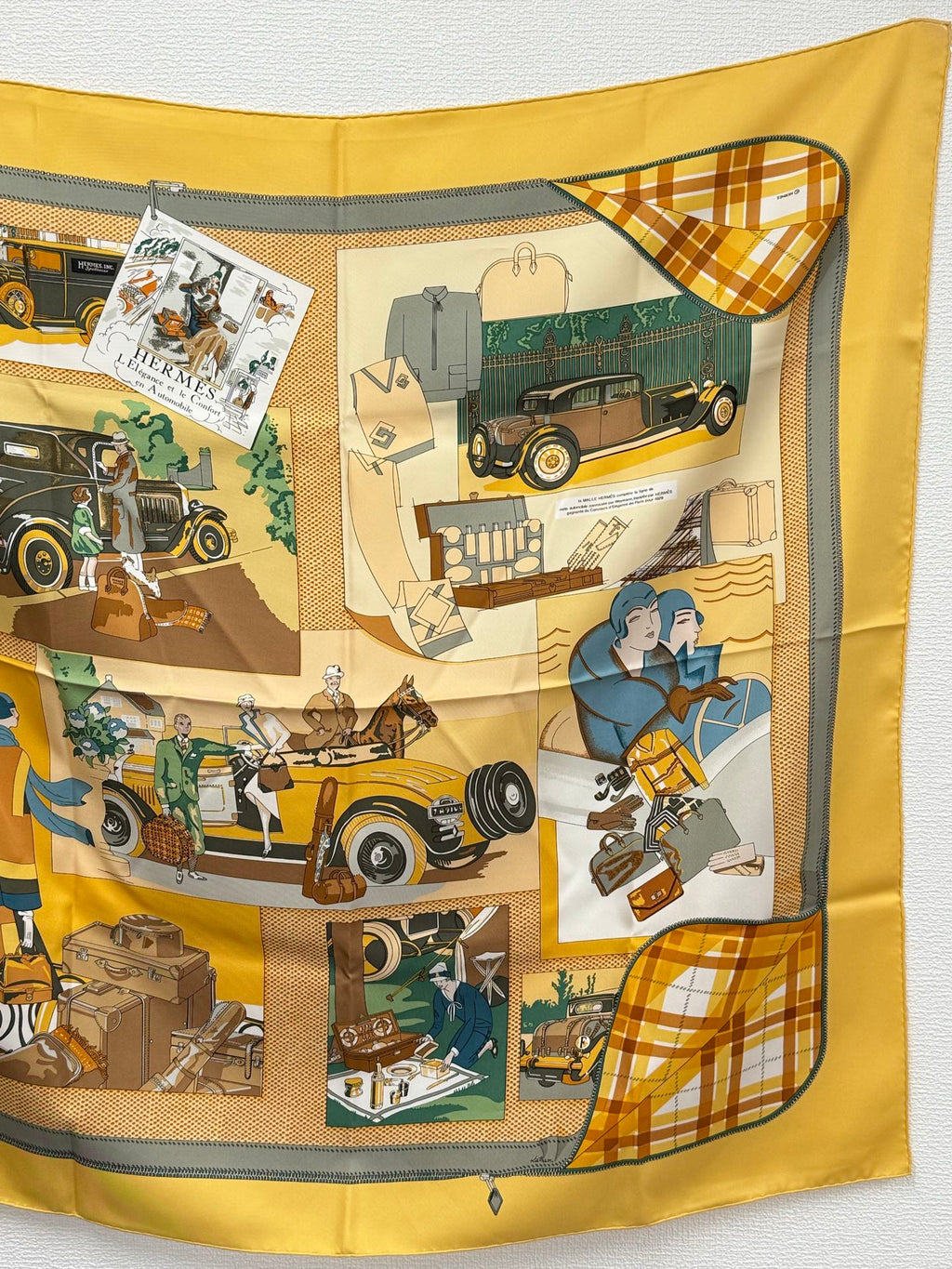 HERMES Silk Scarf 90cm
