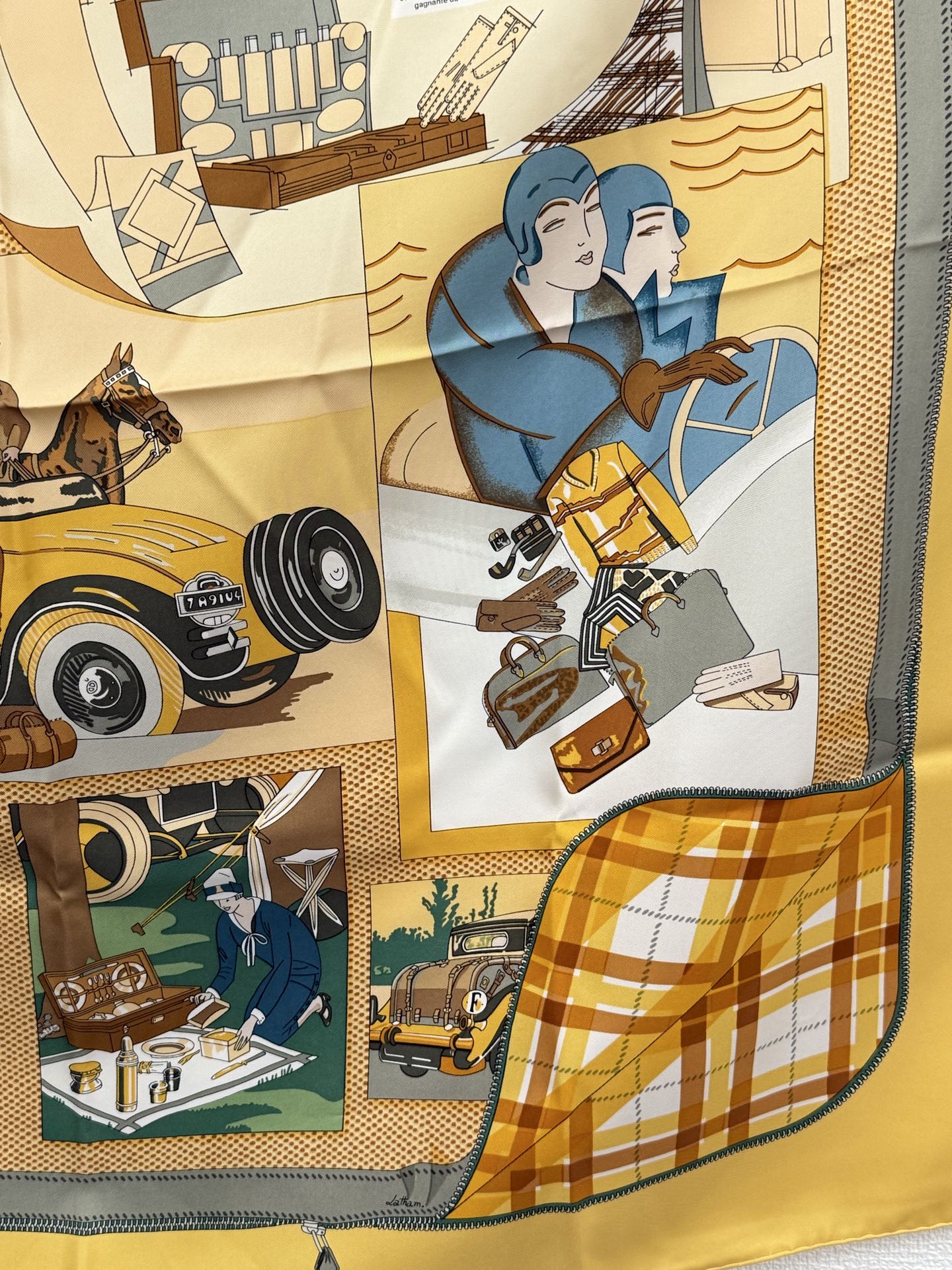 HERMES  Silk Scarf 90cm