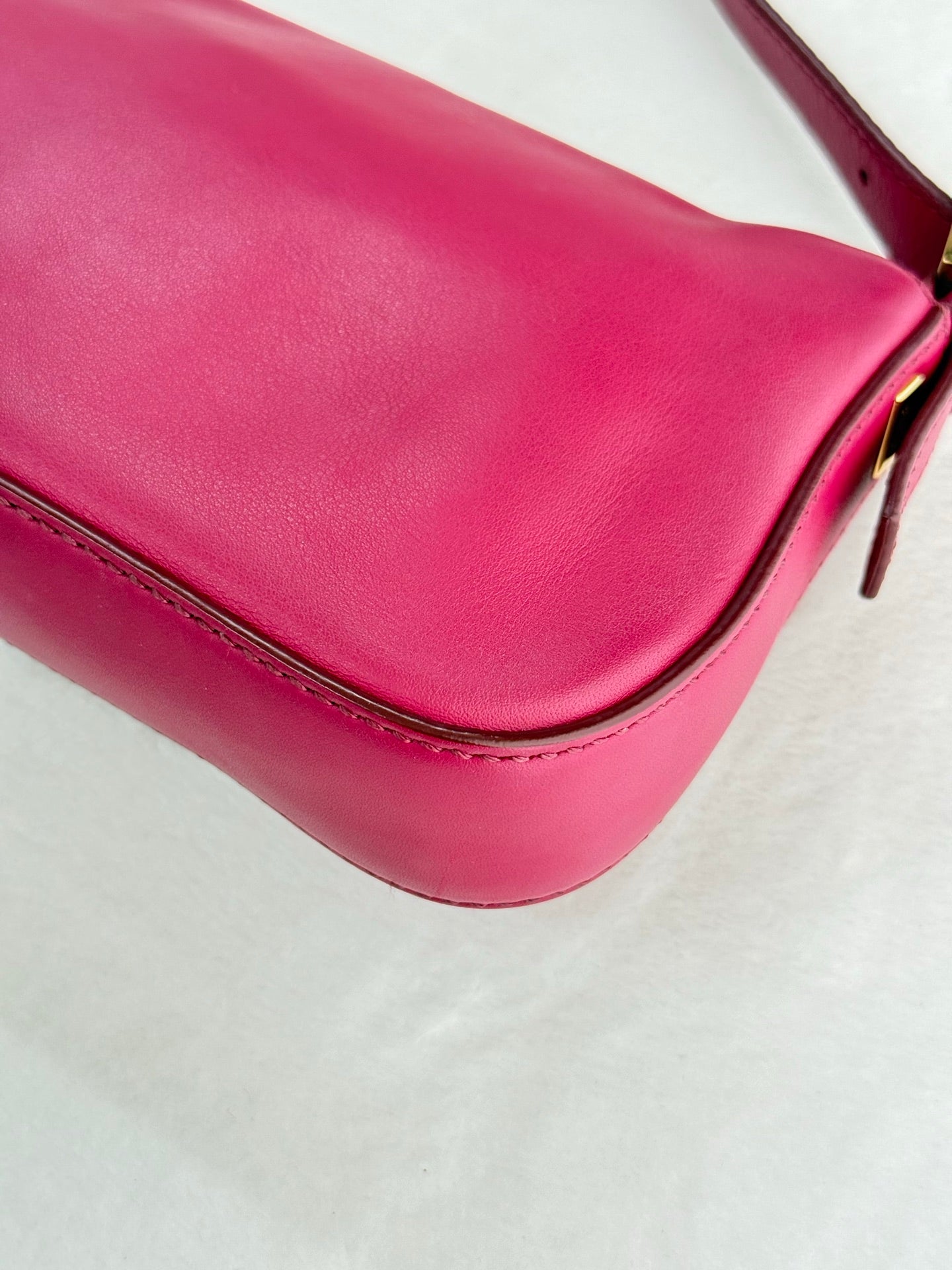 FENDI Micro Baguette Rosa
