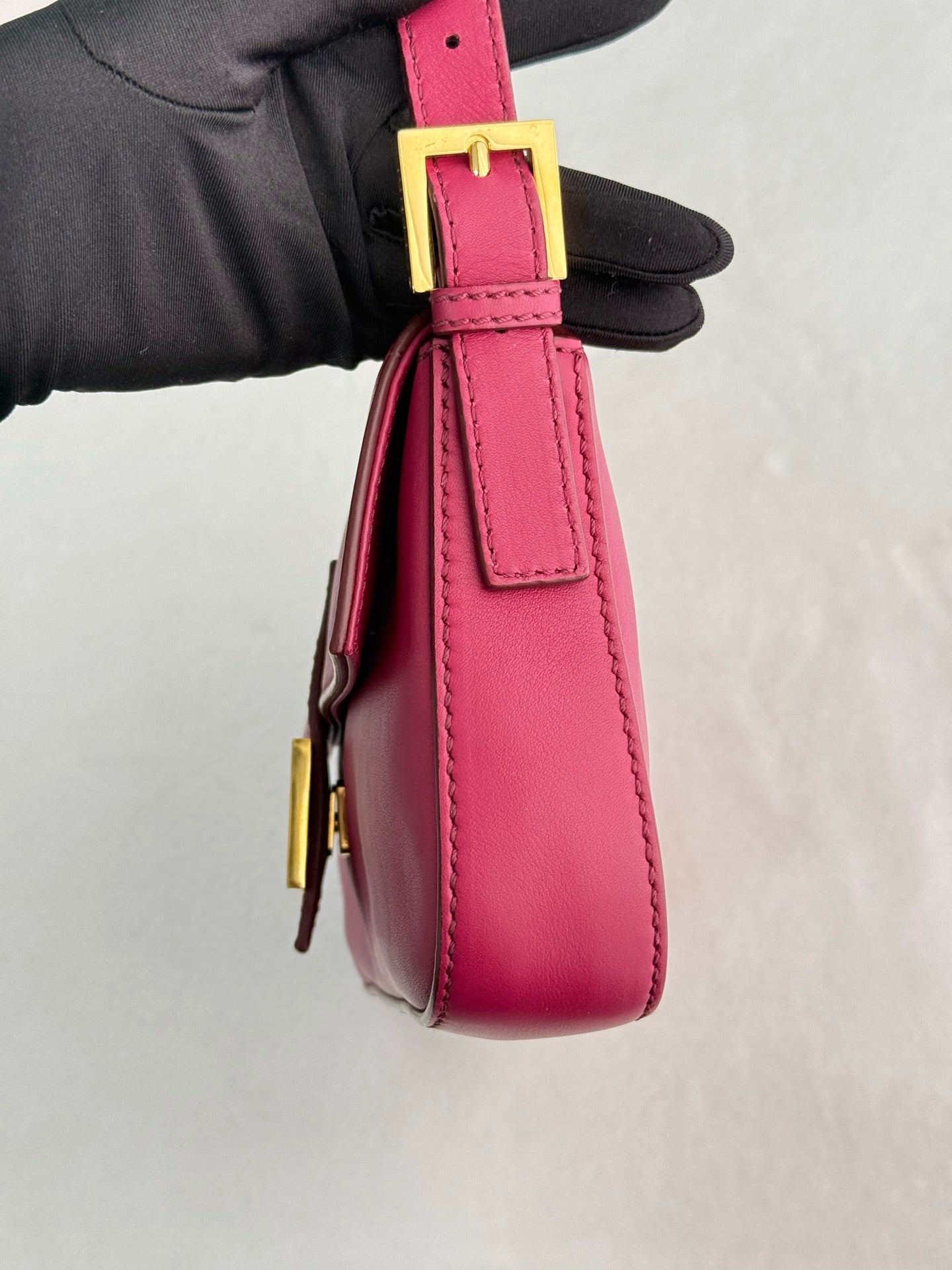FENDI Micro Baguette Rosa