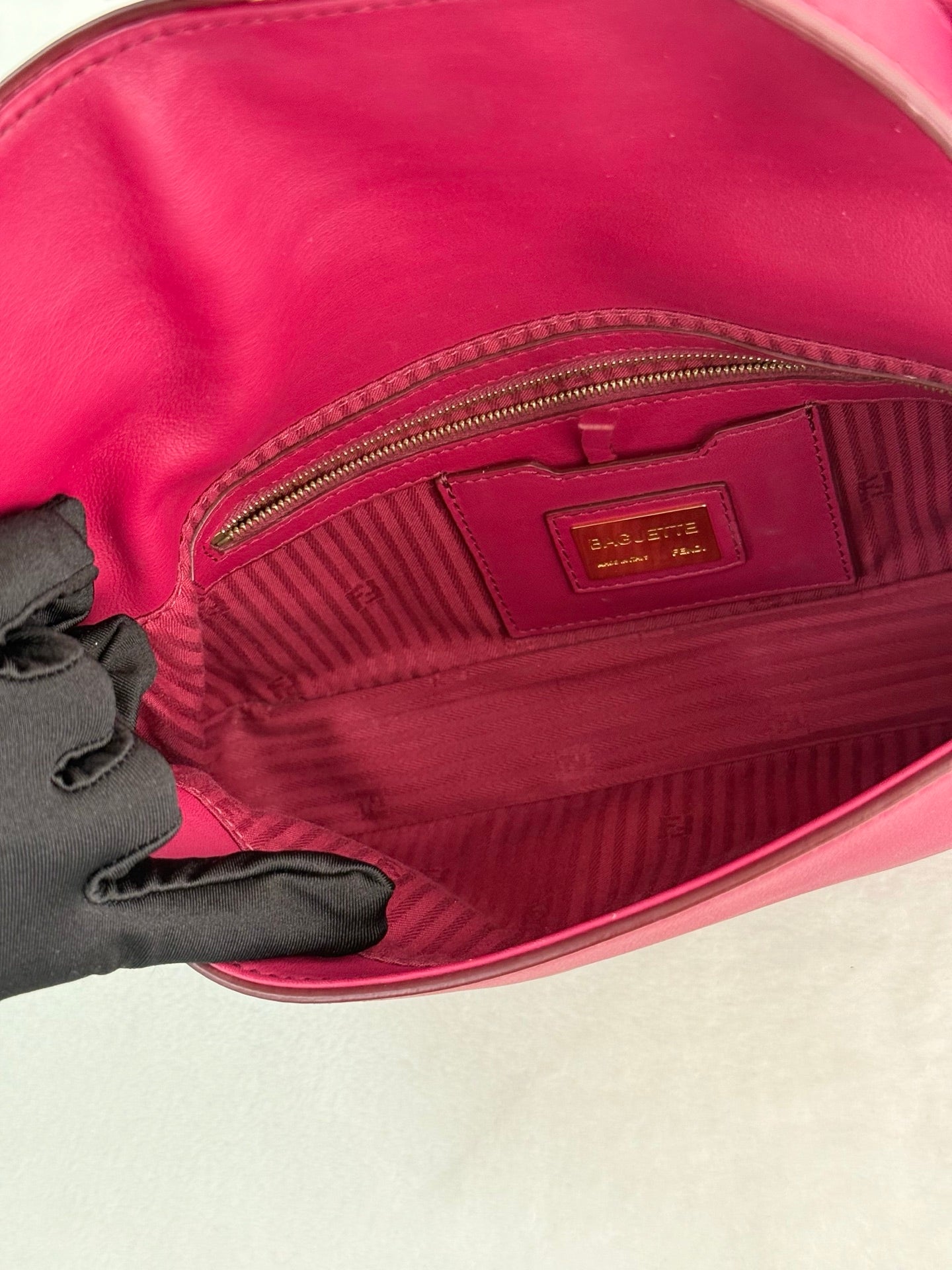 FENDI Micro Baguette Rosa
