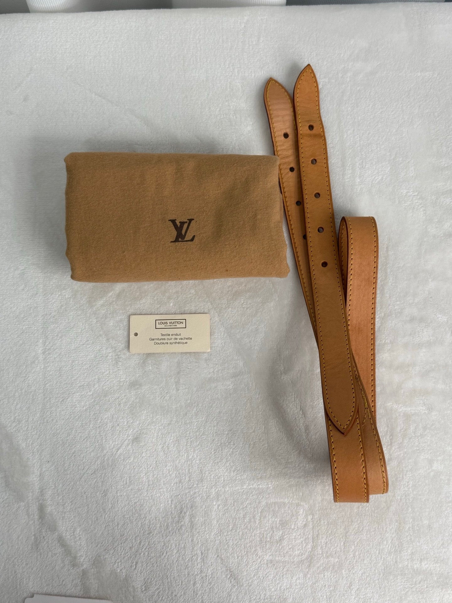 LOUIS VUITTON Monogram Viva Cite MM