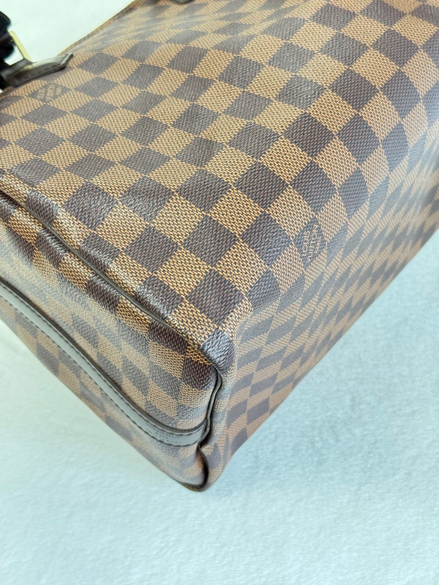 LOUIS VUITTON  Speedy30
