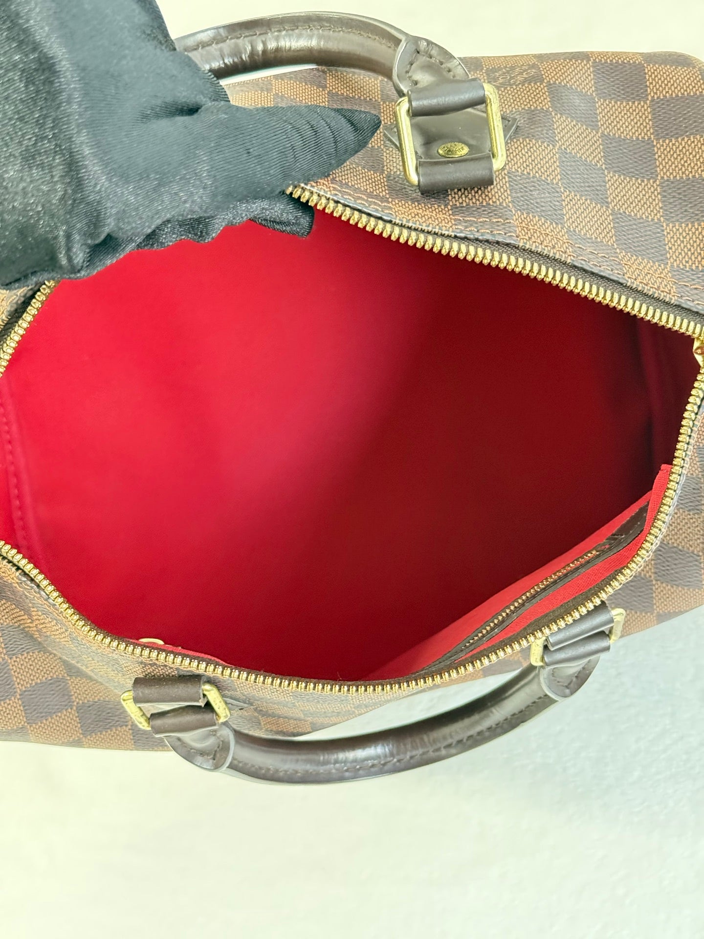 LOUIS VUITTON  Speedy30