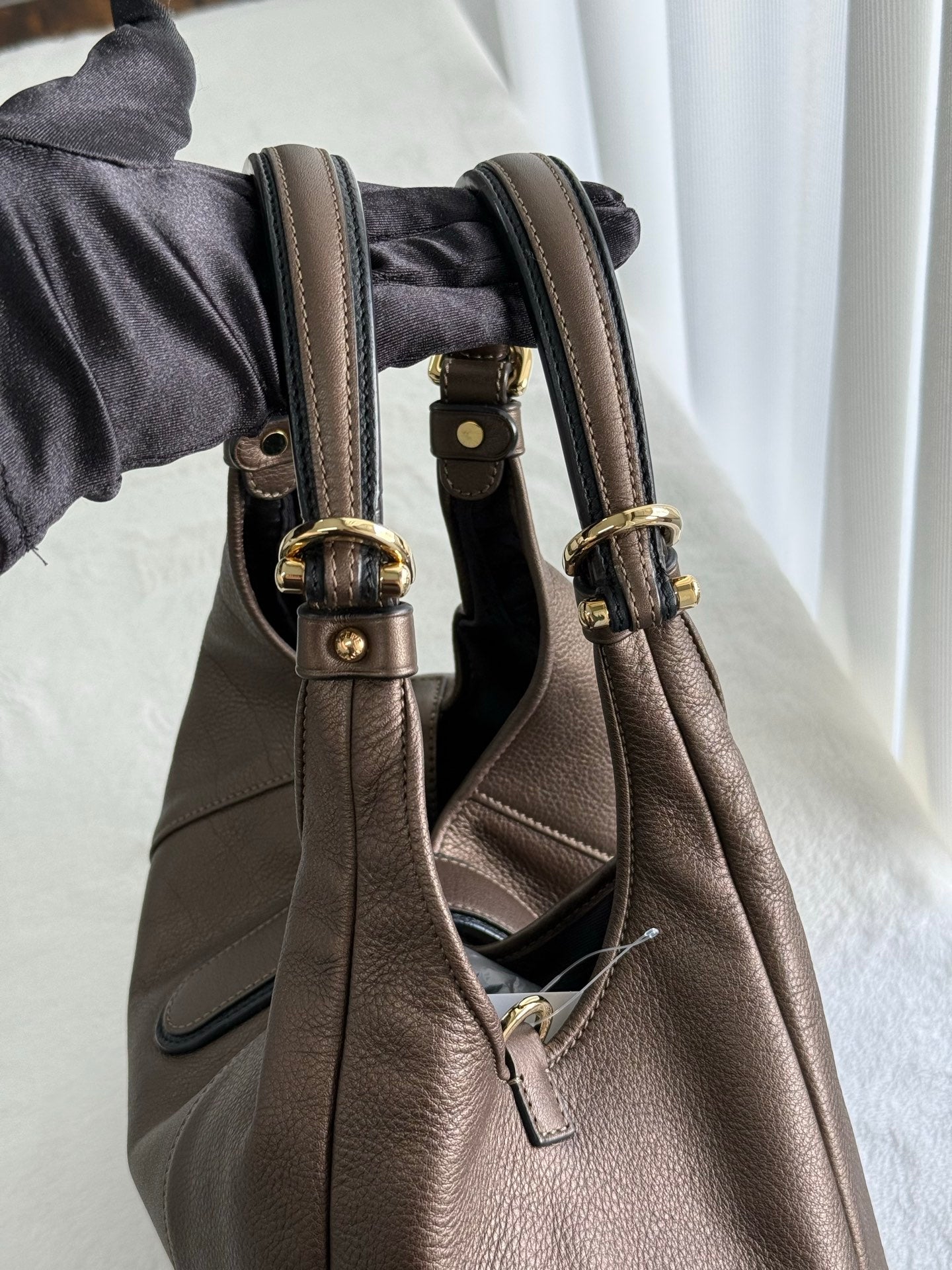 LOEWE Carrie Tote Bag (Medium)