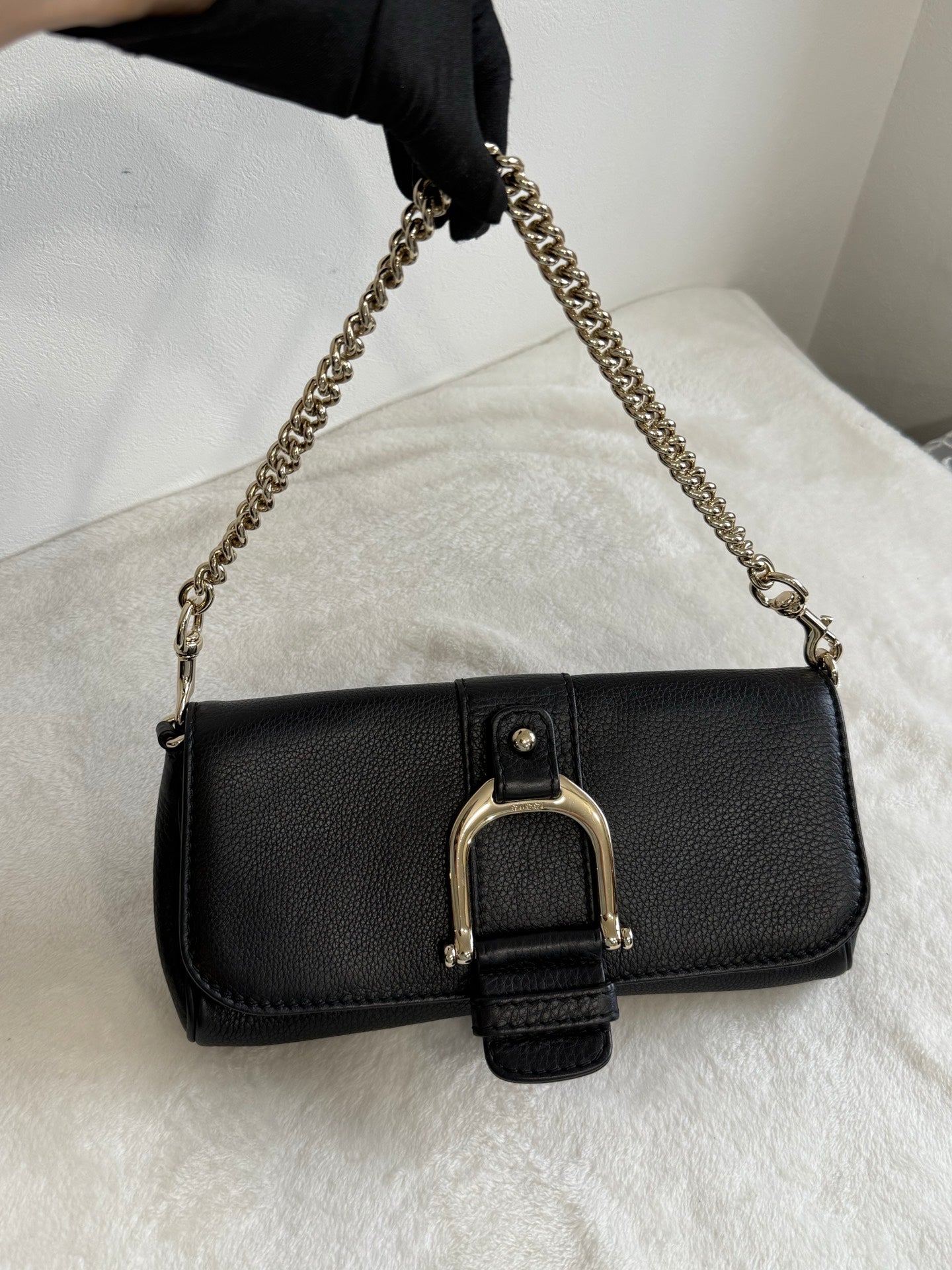 GUCCI Hobo Chain Bag