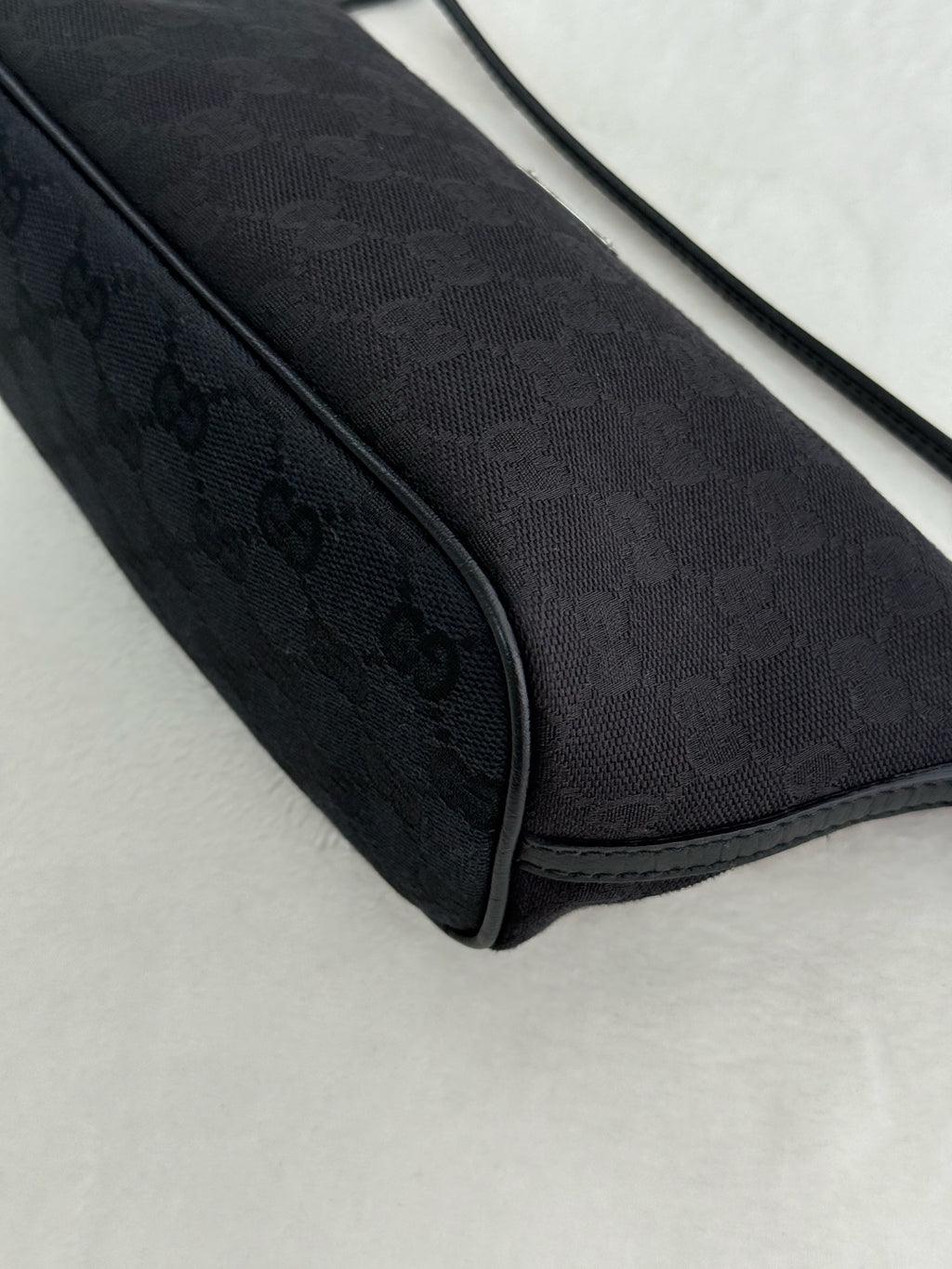 GUCCI  Handbag