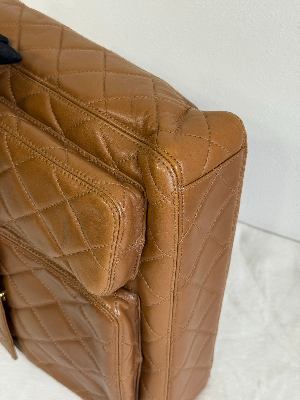 CHANEL Lambskin Shoulder Bag