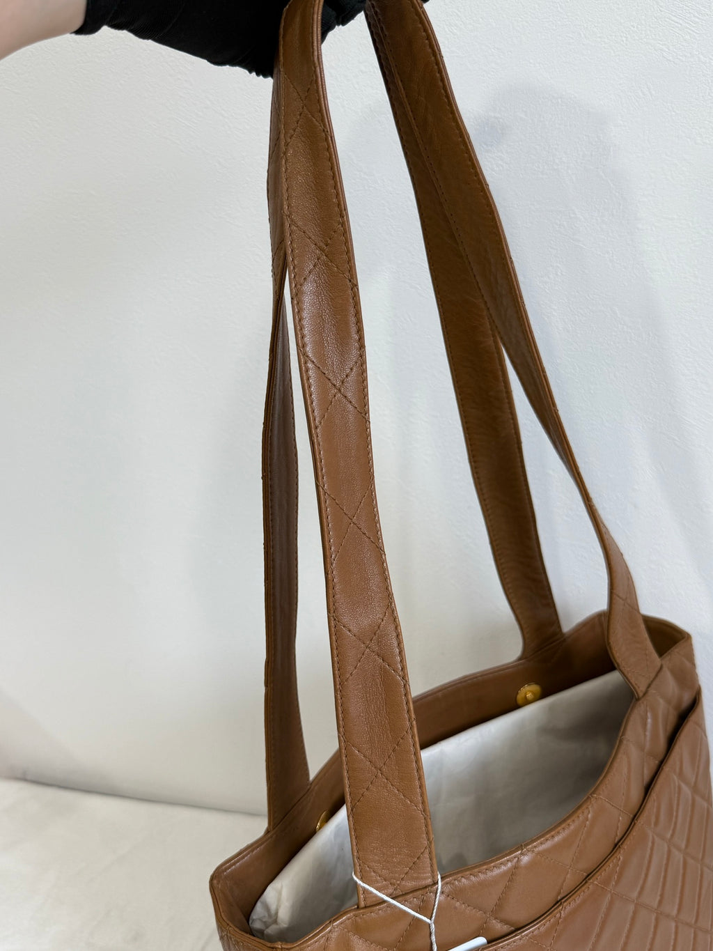CHANEL Lambskin Shoulder Bag