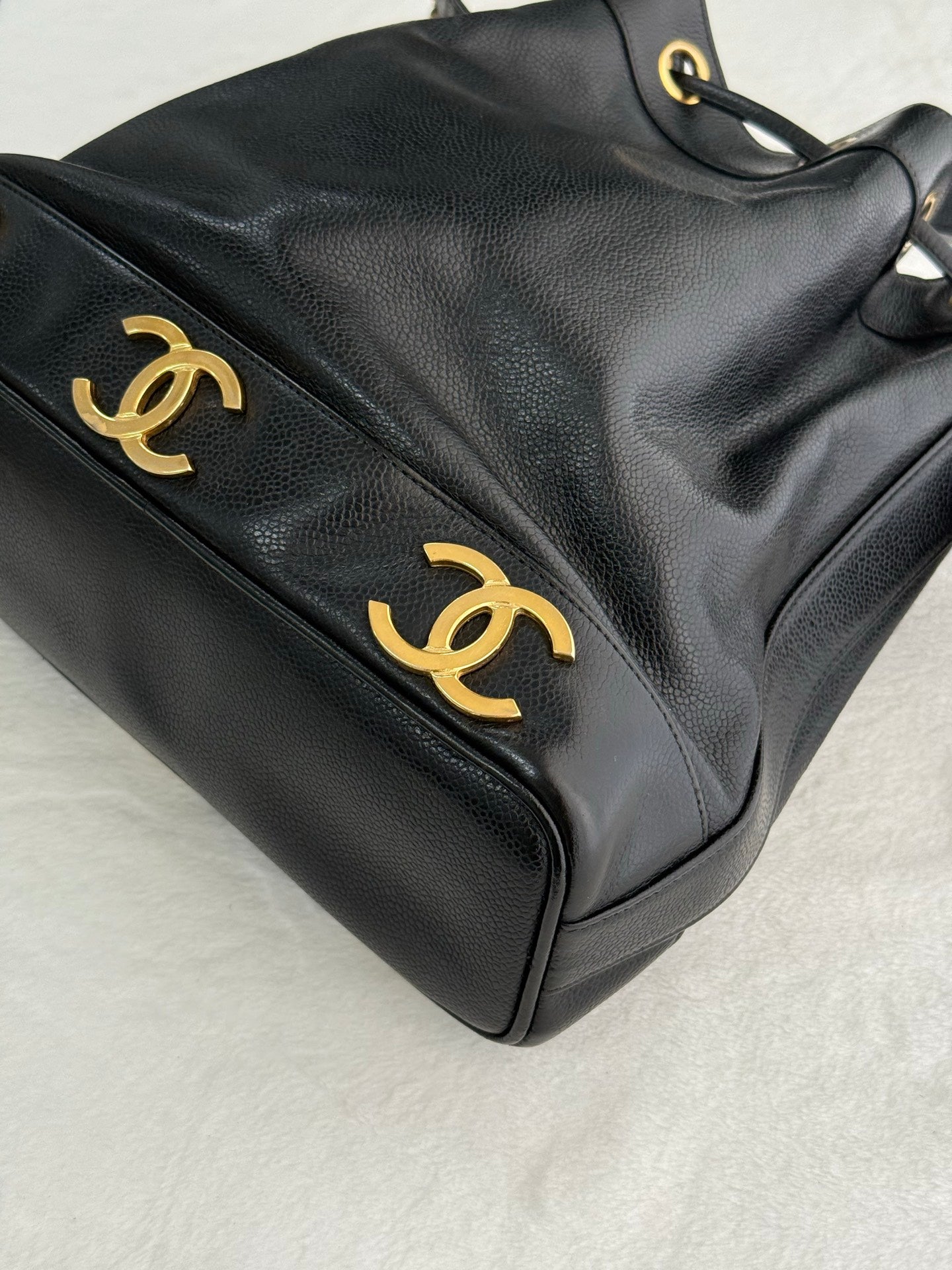 CHANEL Cavier Bucket Bag