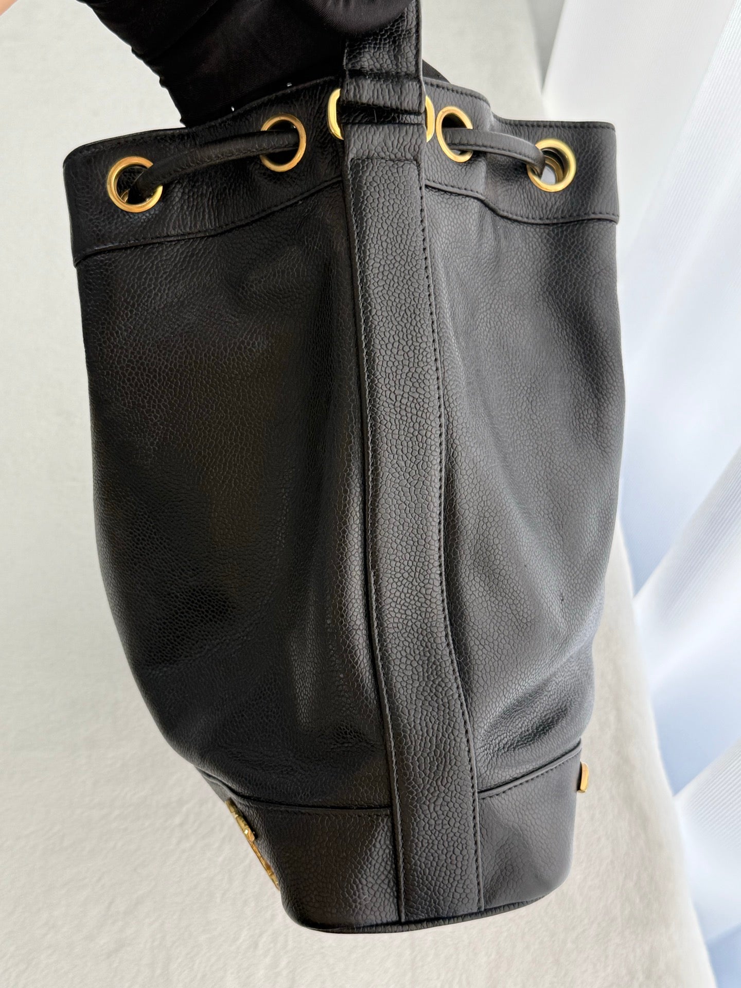 CHANEL Cavier Bucket Bag