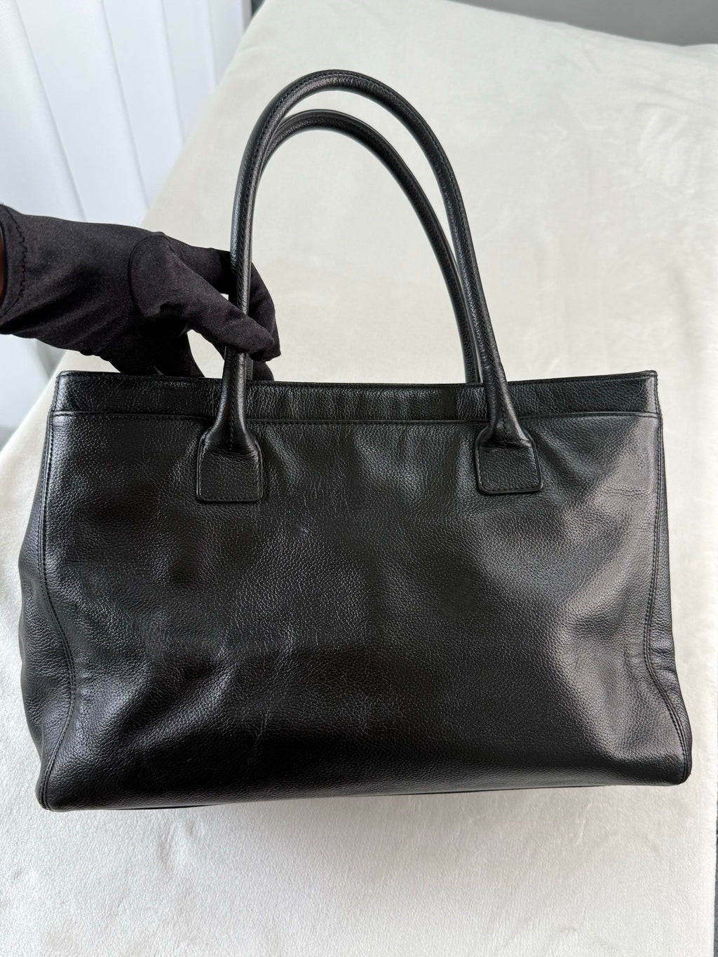CHANEL Cavier Cerf2.55 Handbag