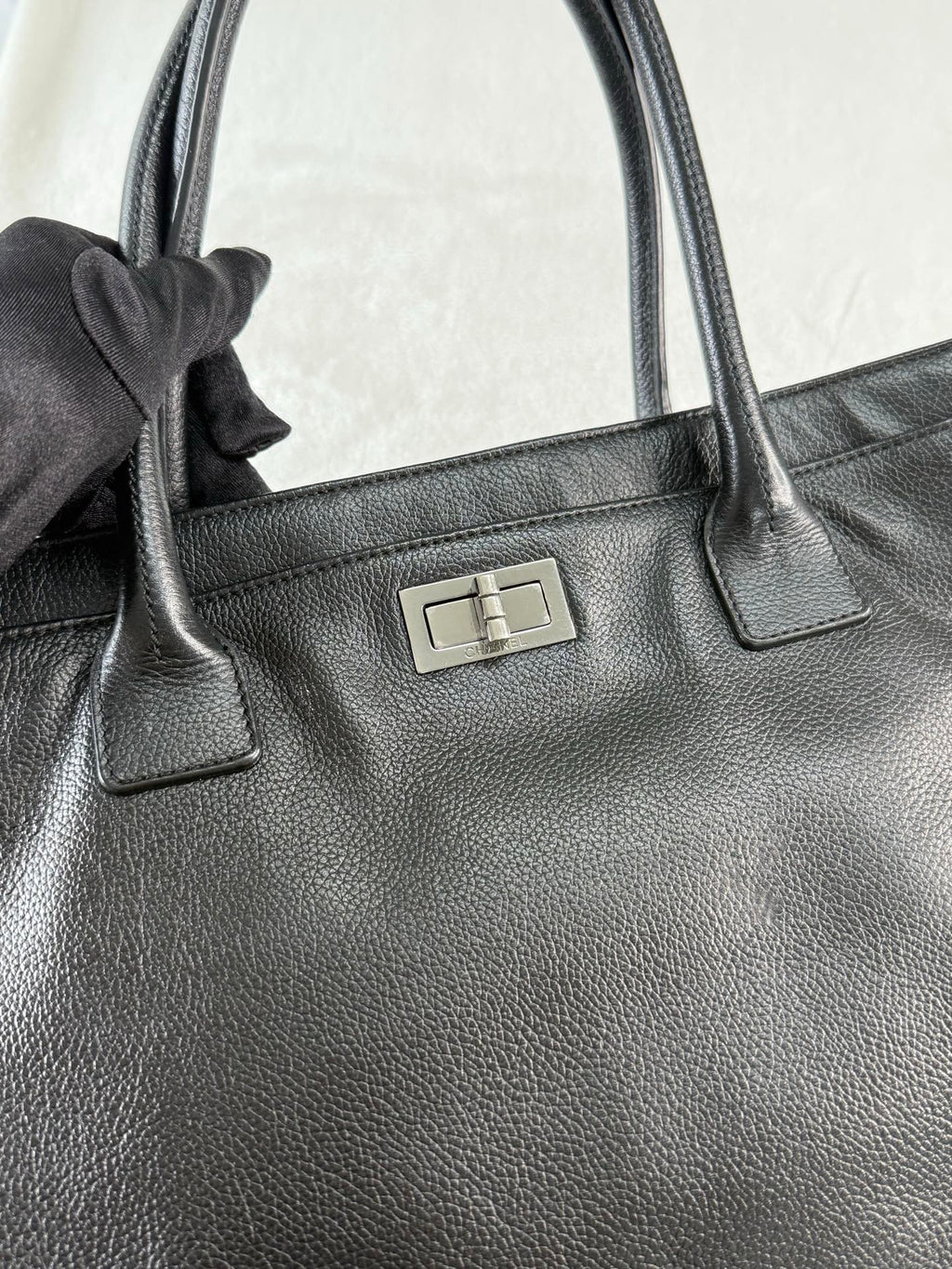 CHANEL Cavier Cerf2.55 Handbag