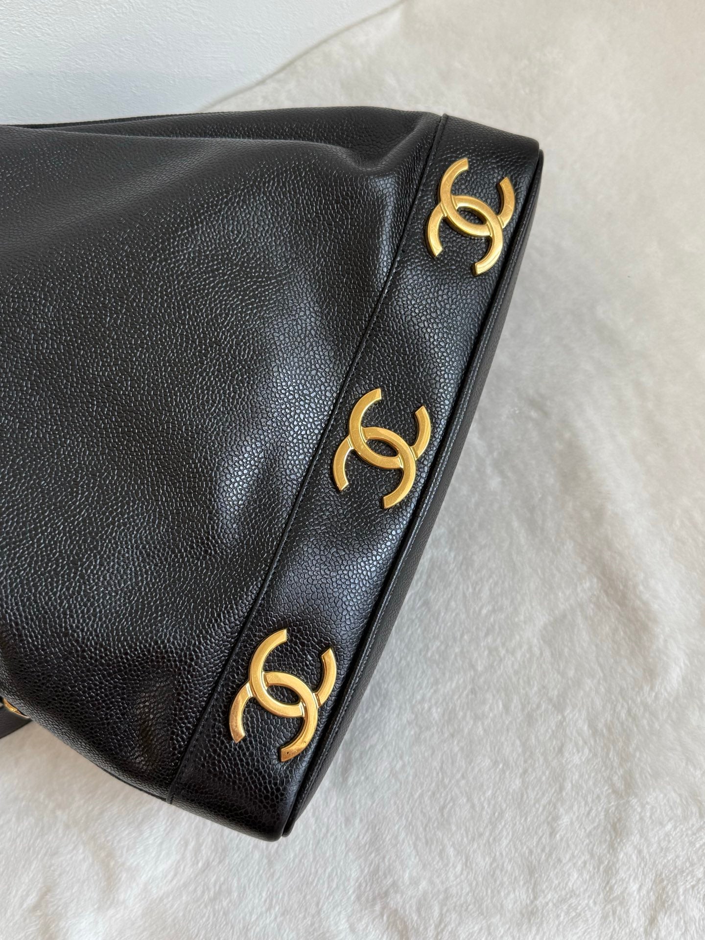 CHANEL Bucket Shoulder Bag