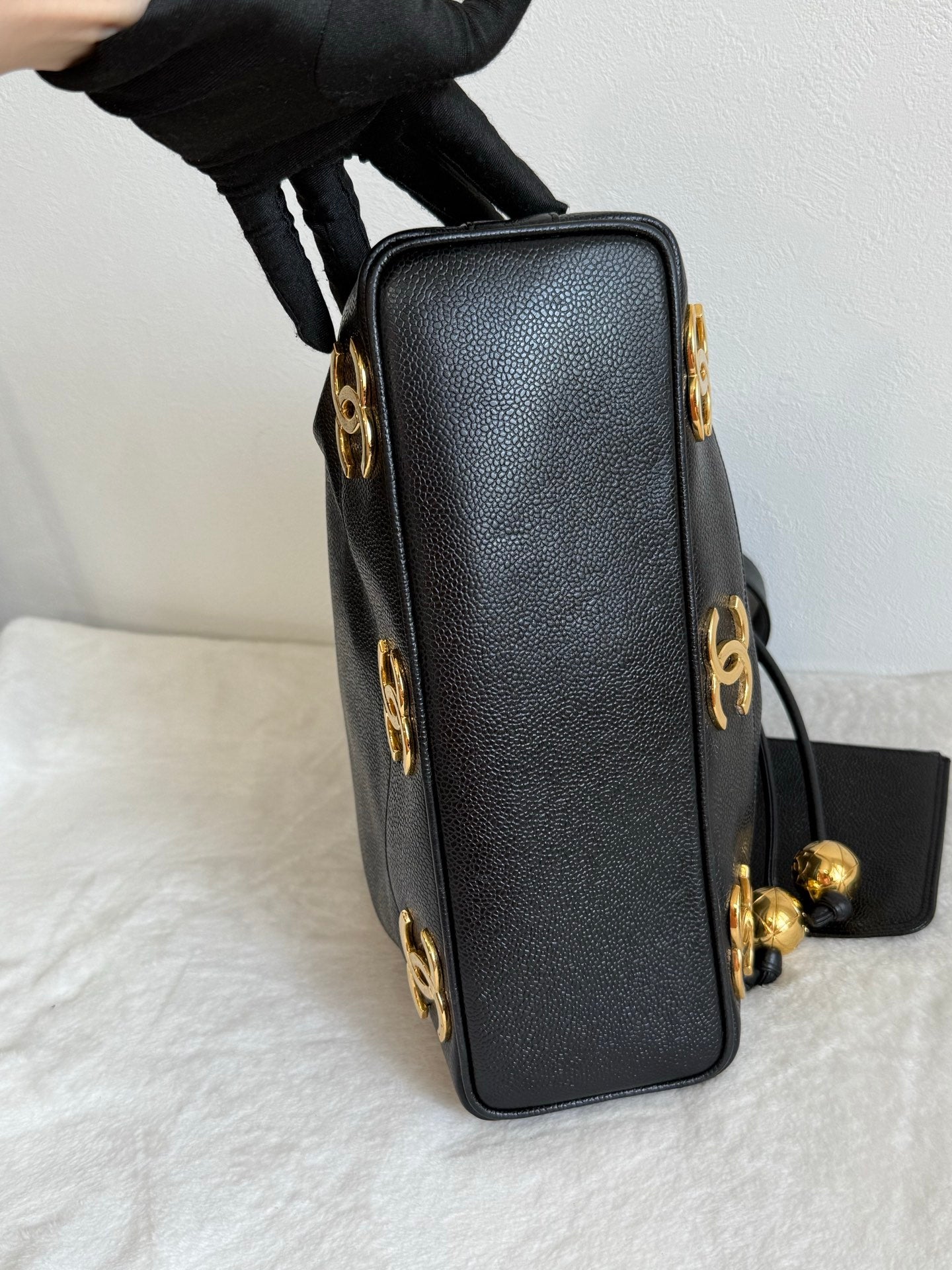 CHANEL Bucket Shoulder Bag