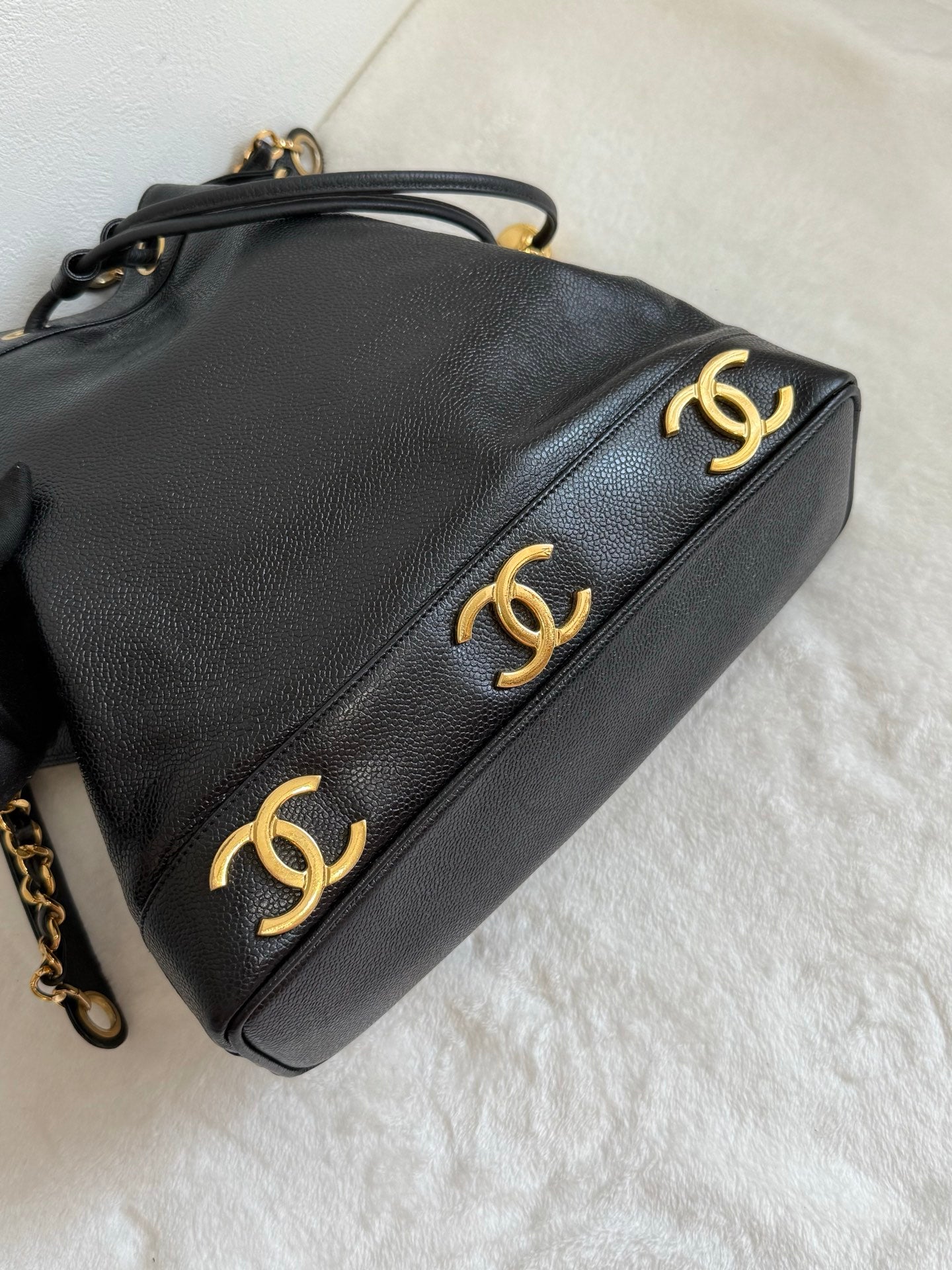 CHANEL Bucket Shoulder Bag