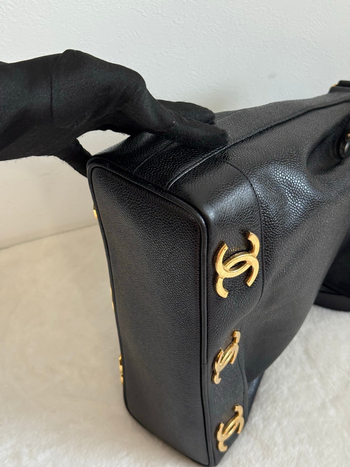 CHANEL Bucket Shoulder Bag