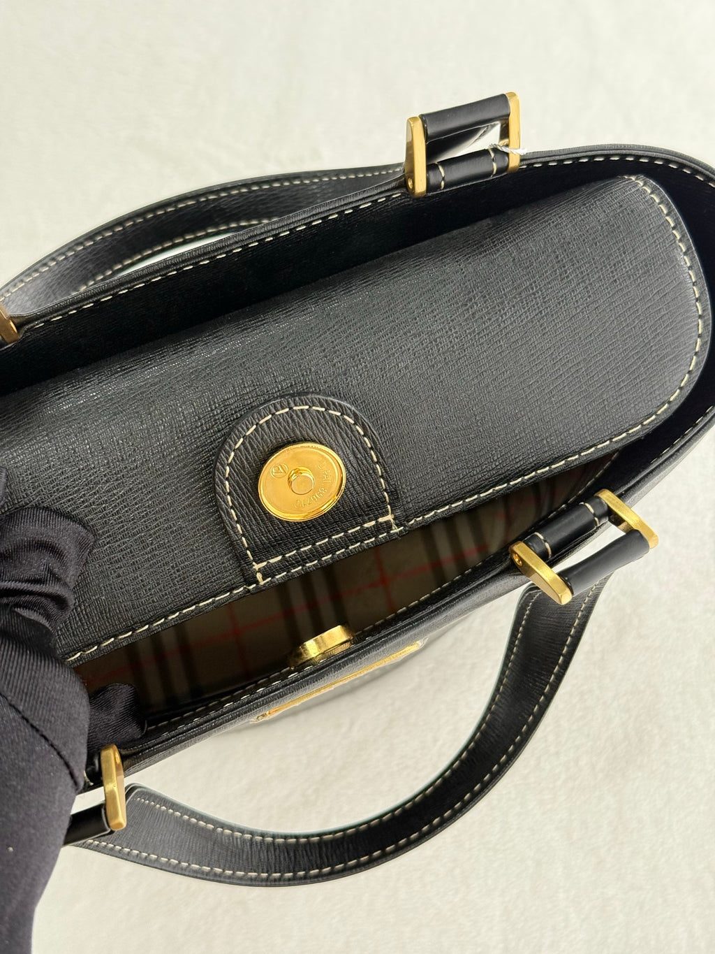 BURBERRY Leather Handbag