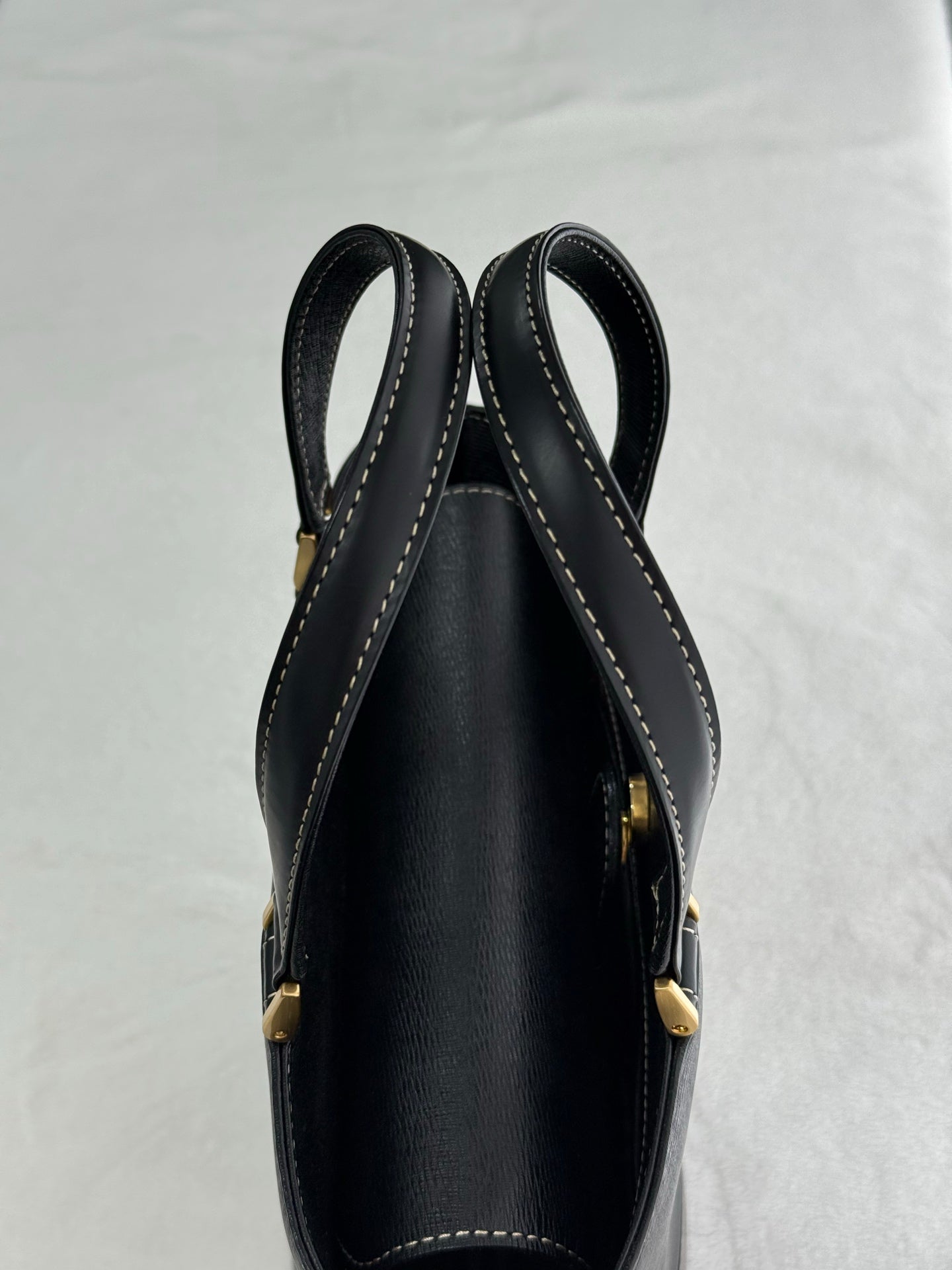 BURBERRY Leather Handbag