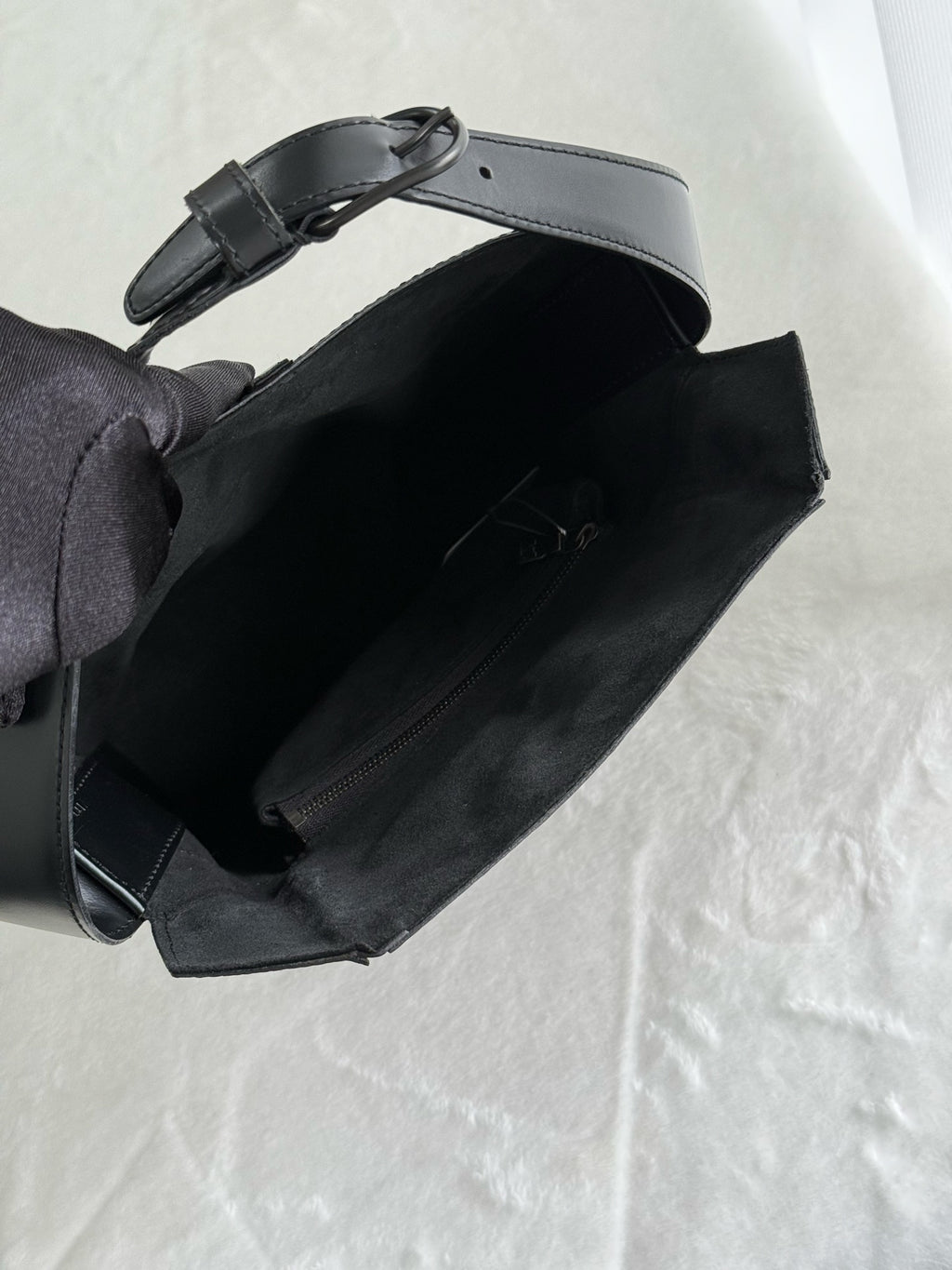 LOUIS VUITTON Epi Sac Seau Black Leather Shouler bag