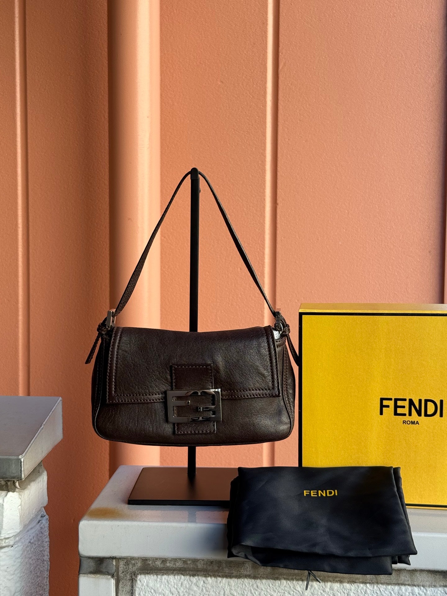 FENDI Genuine leather Shoulder bag