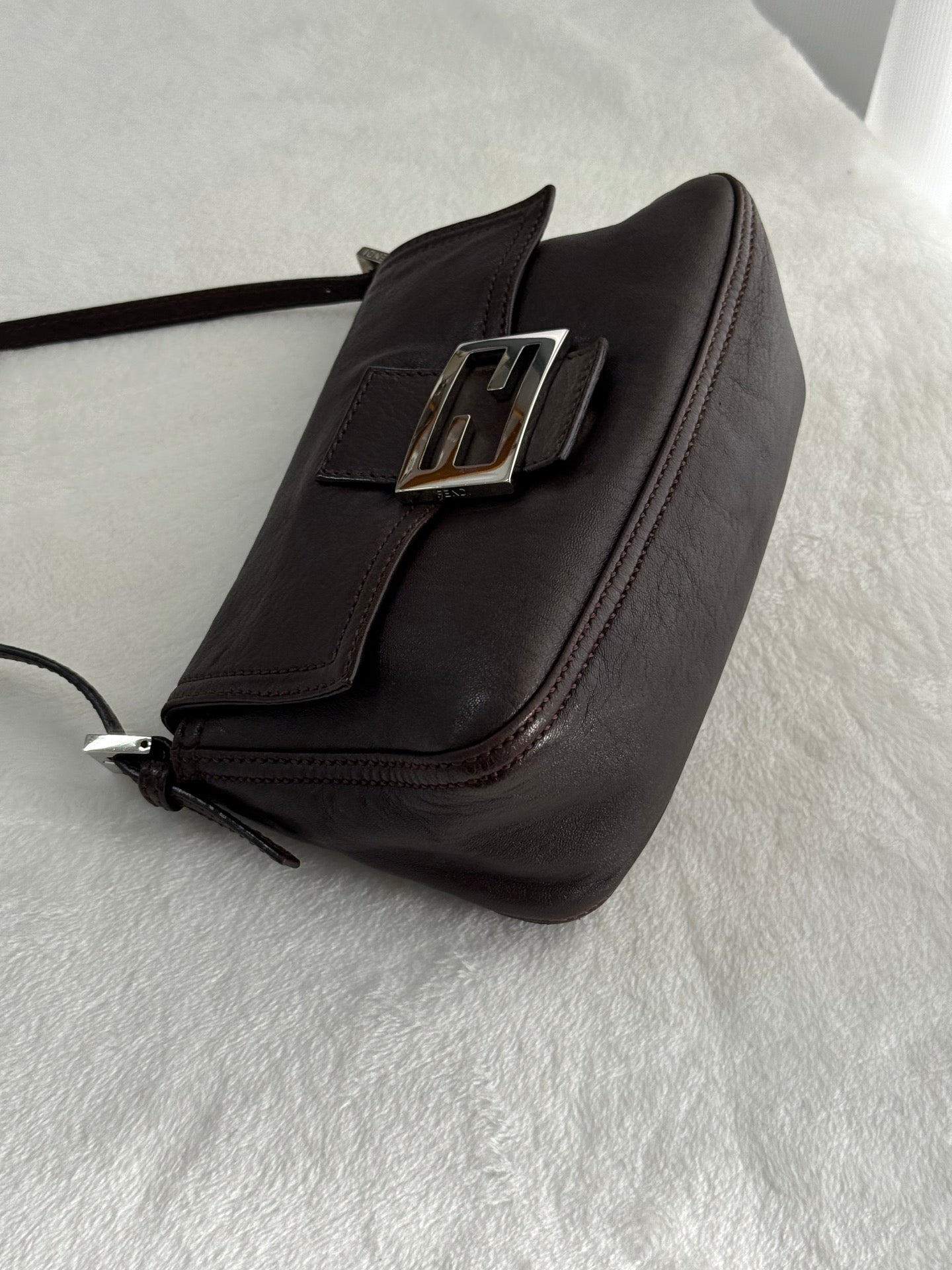 FENDI Genuine leather Shoulder bag