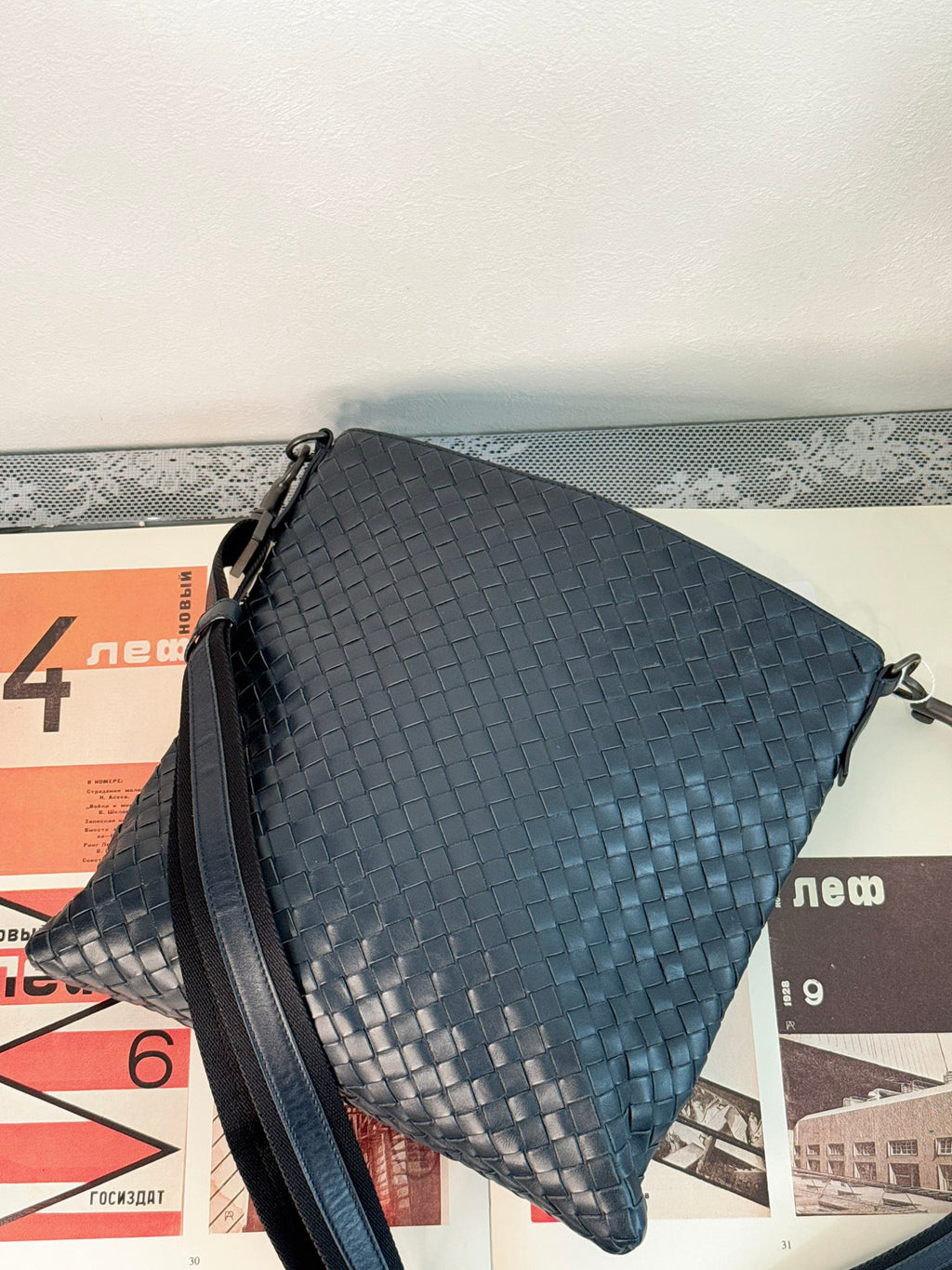 BOTTEGA VENETA Navy Shoulder Bag