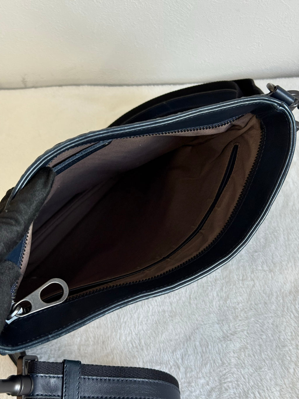 BOTTEGA VENETA Navy Shoulder Bag