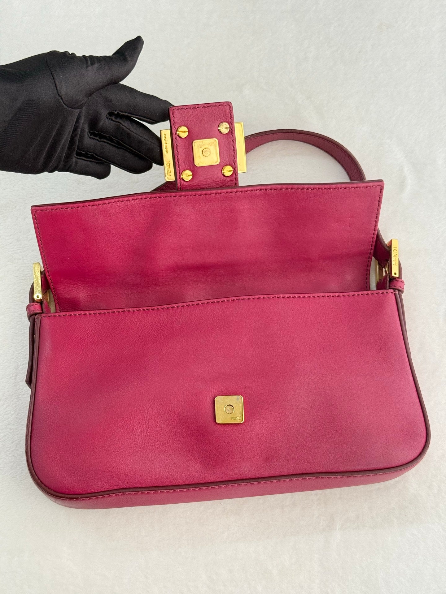 FENDI Baguette Bag