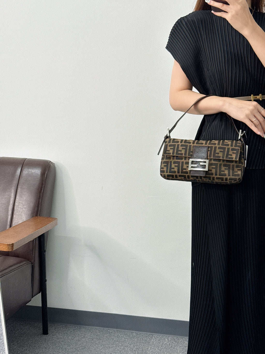 FENDI Zucca Baguette Bag