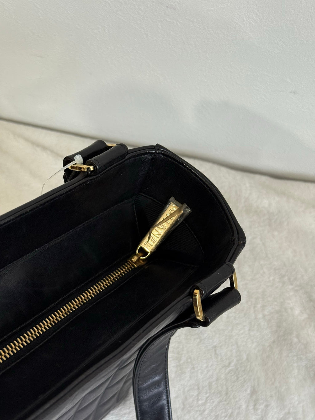 CHANEL Diamond Quilted Hand Bag