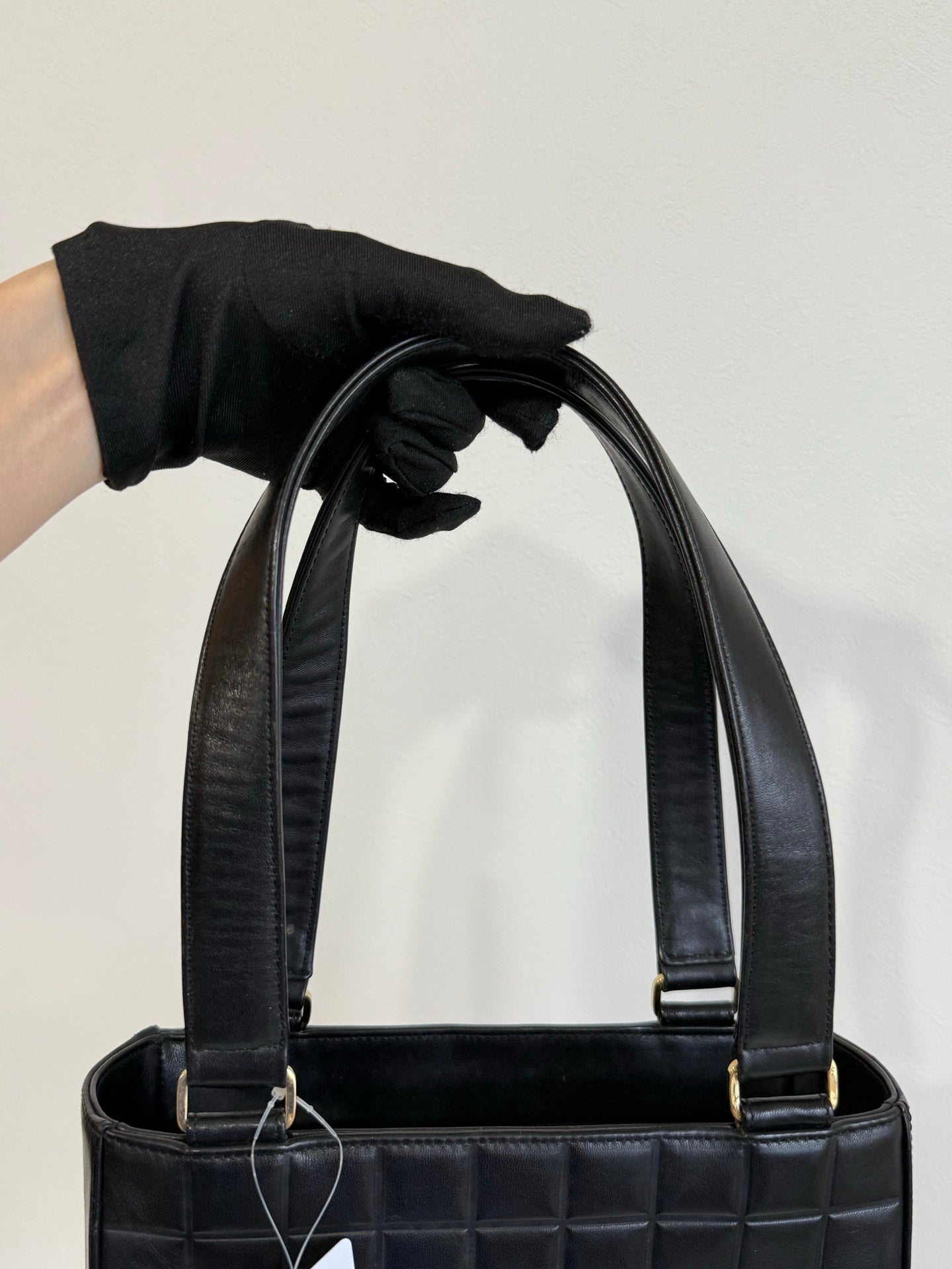 CHANEL Diamond Quilted Hand Bag
