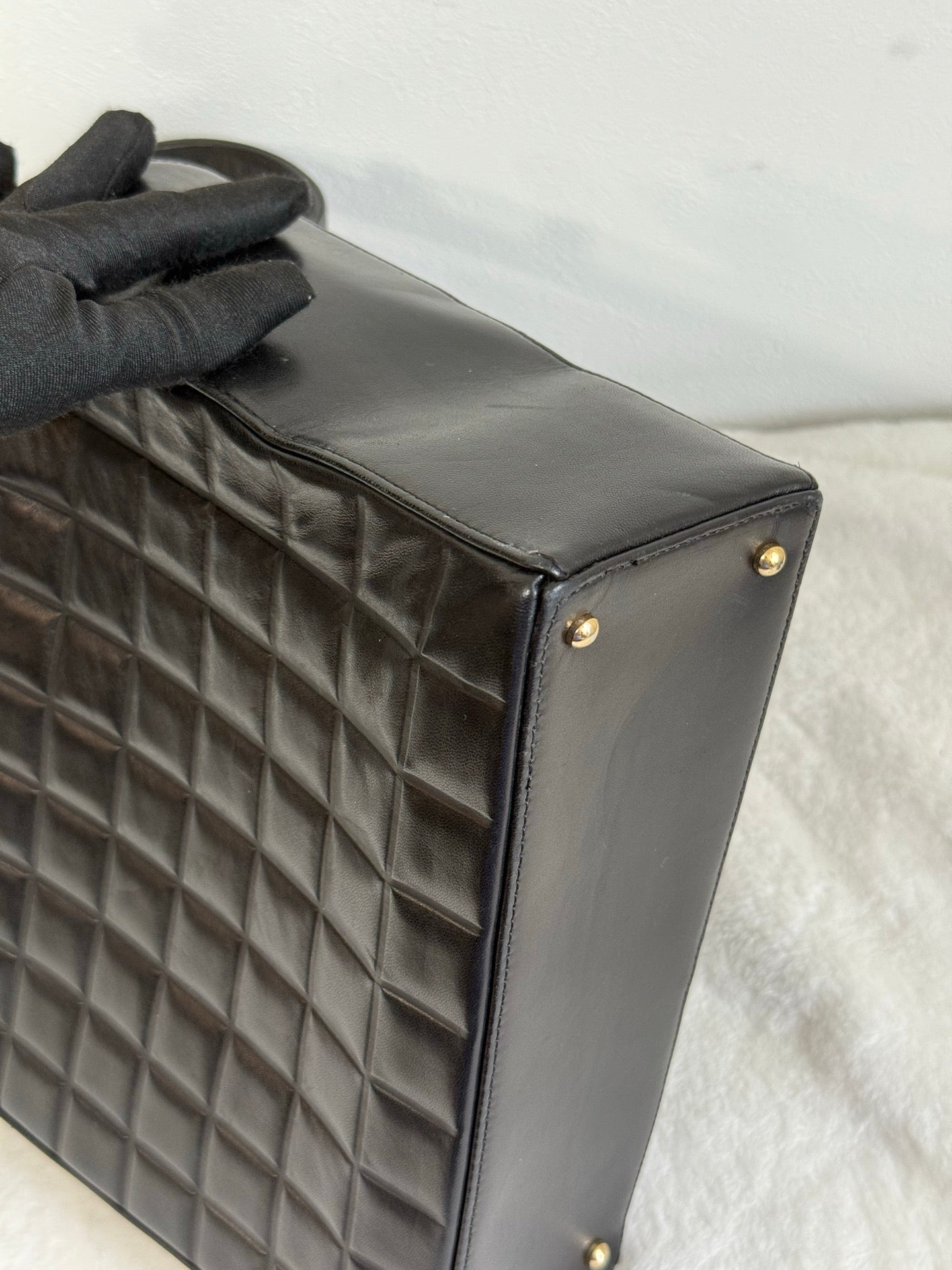 CHANEL Diamond Quilted Hand Bag
