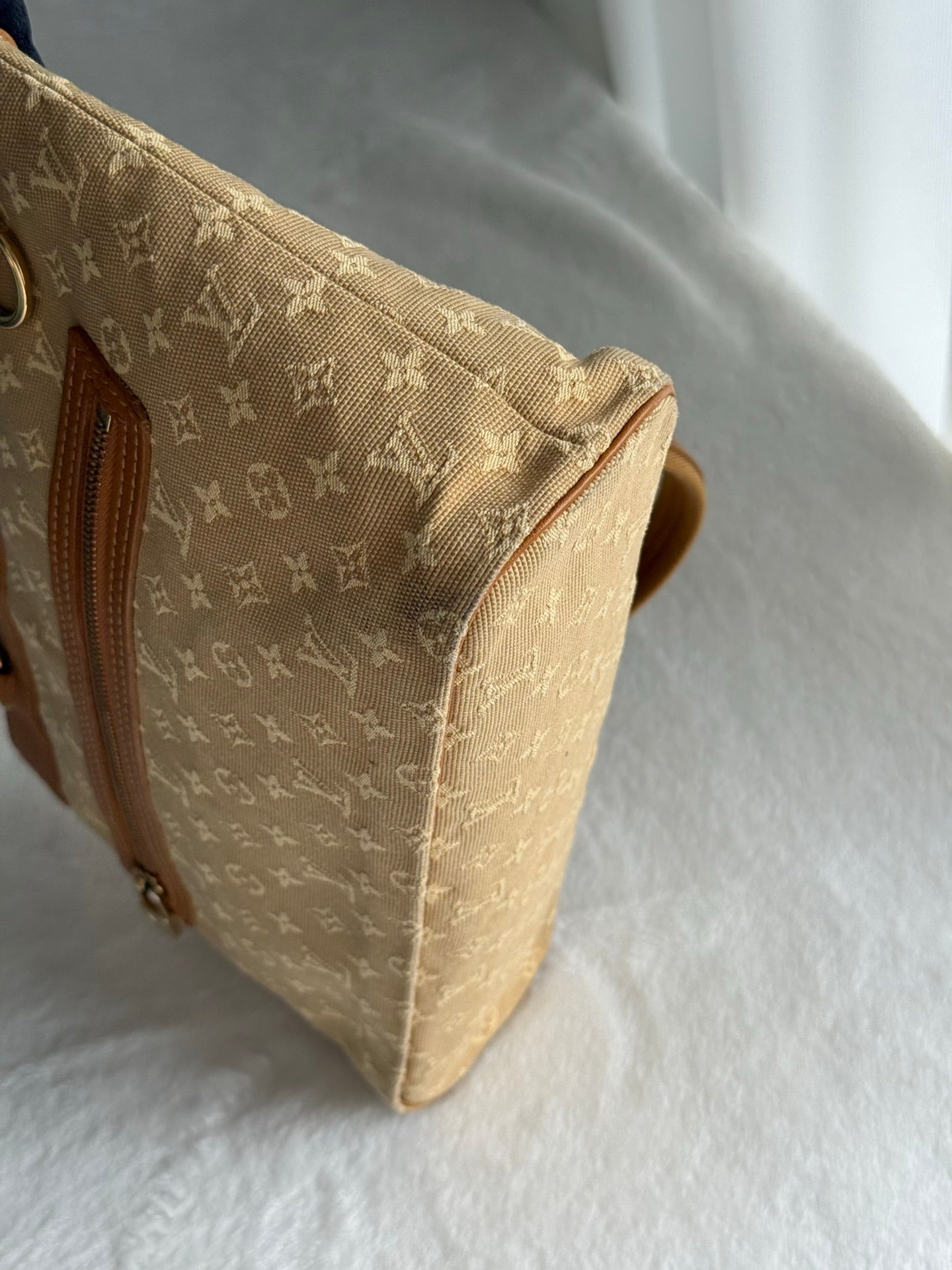 LOUIS VUITTON Denim Hand Bag