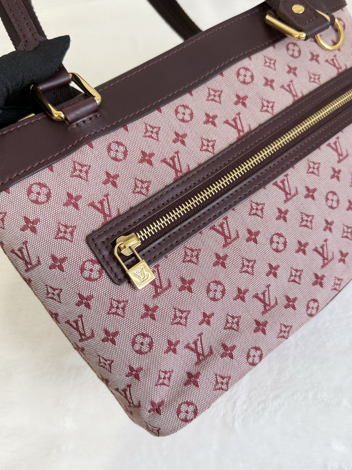 LOUIS VUITTON Denim Handbag