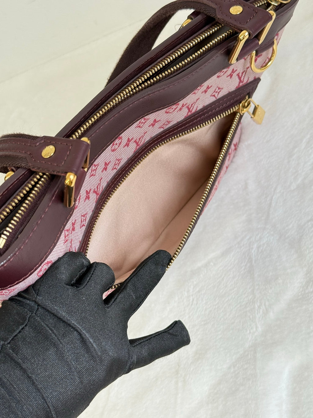 LOUIS VUITTON Denim Handbag