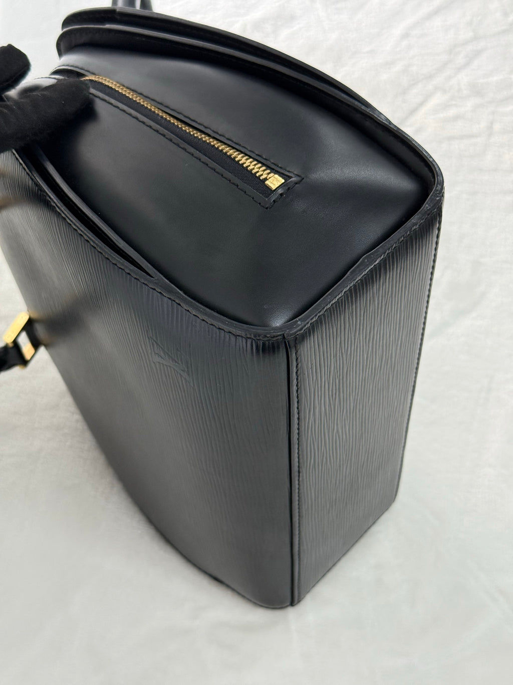LOUIS VUITTON Epi Boston Bag