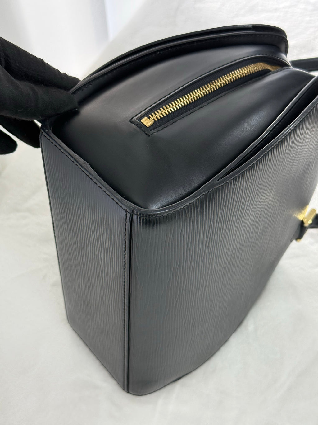 LOUIS VUITTON Epi Boston Bag