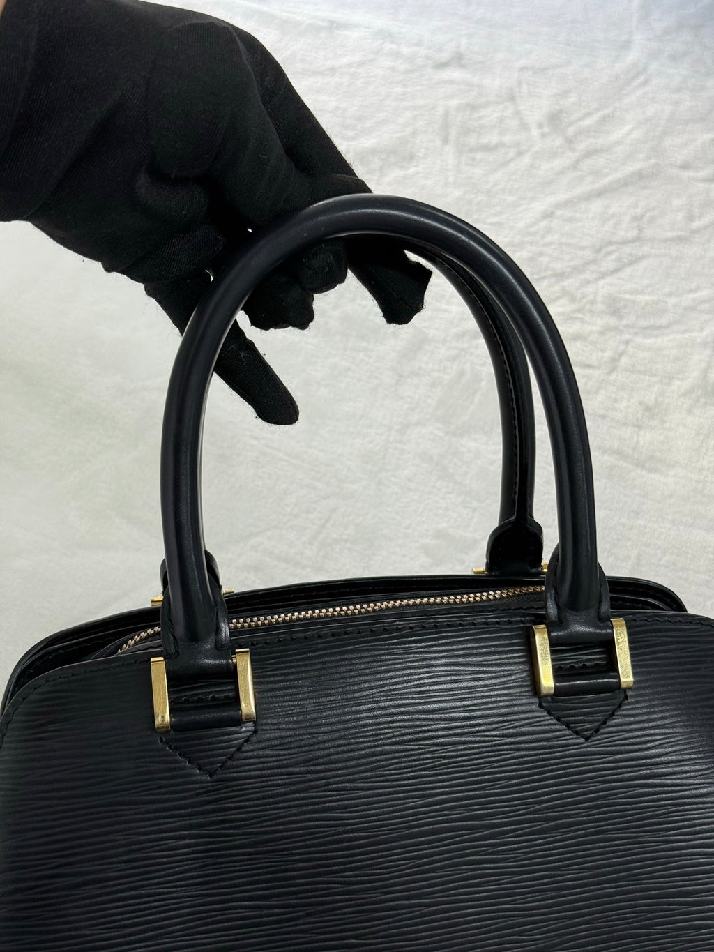 LOUIS VUITTON Epi Boston Bag