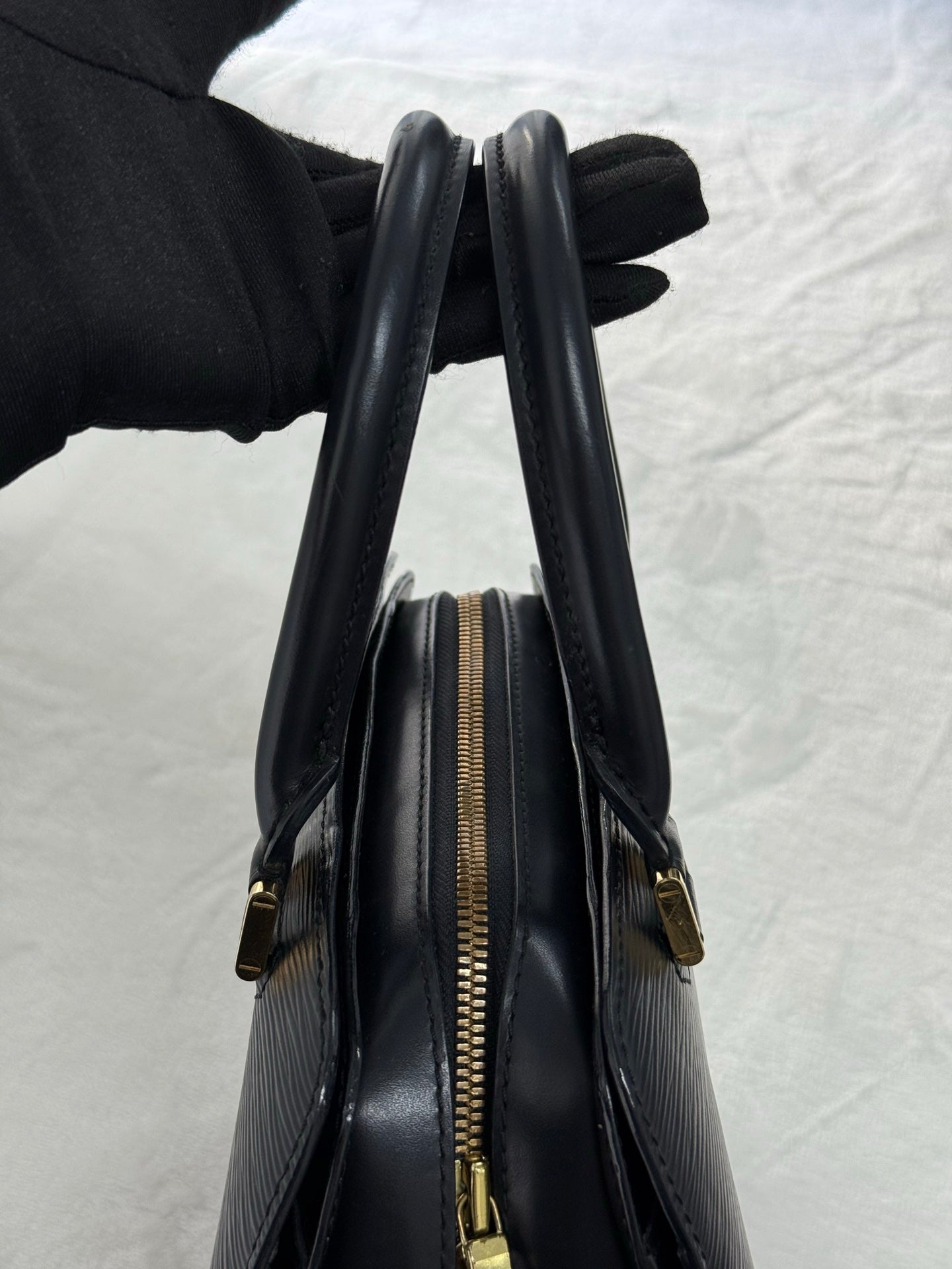 LOUIS VUITTON Epi Boston Bag