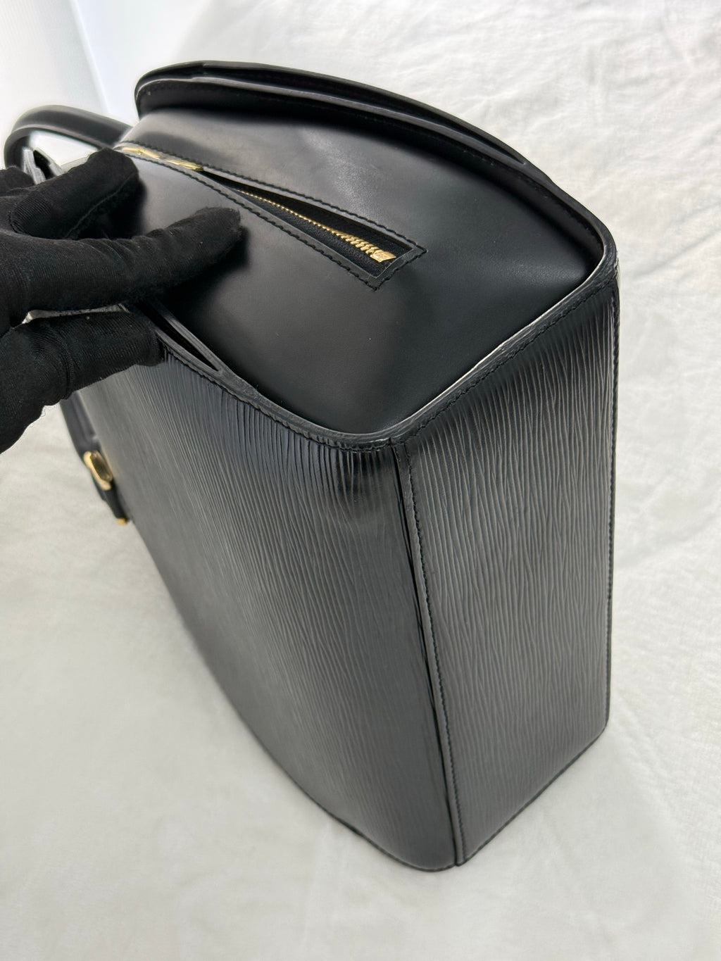 LOUIS VUITTON Epi Boston Bag