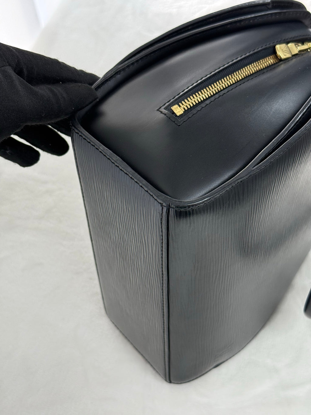LOUIS VUITTON Epi Boston Bag