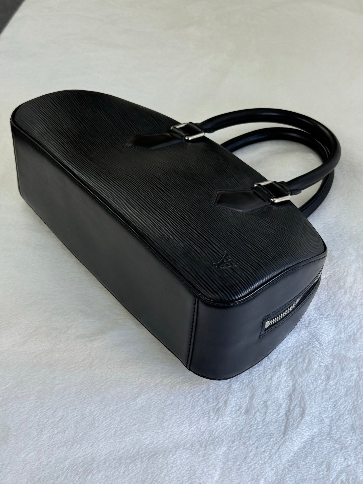 LOUIS VUITTON Epi Boston Bag